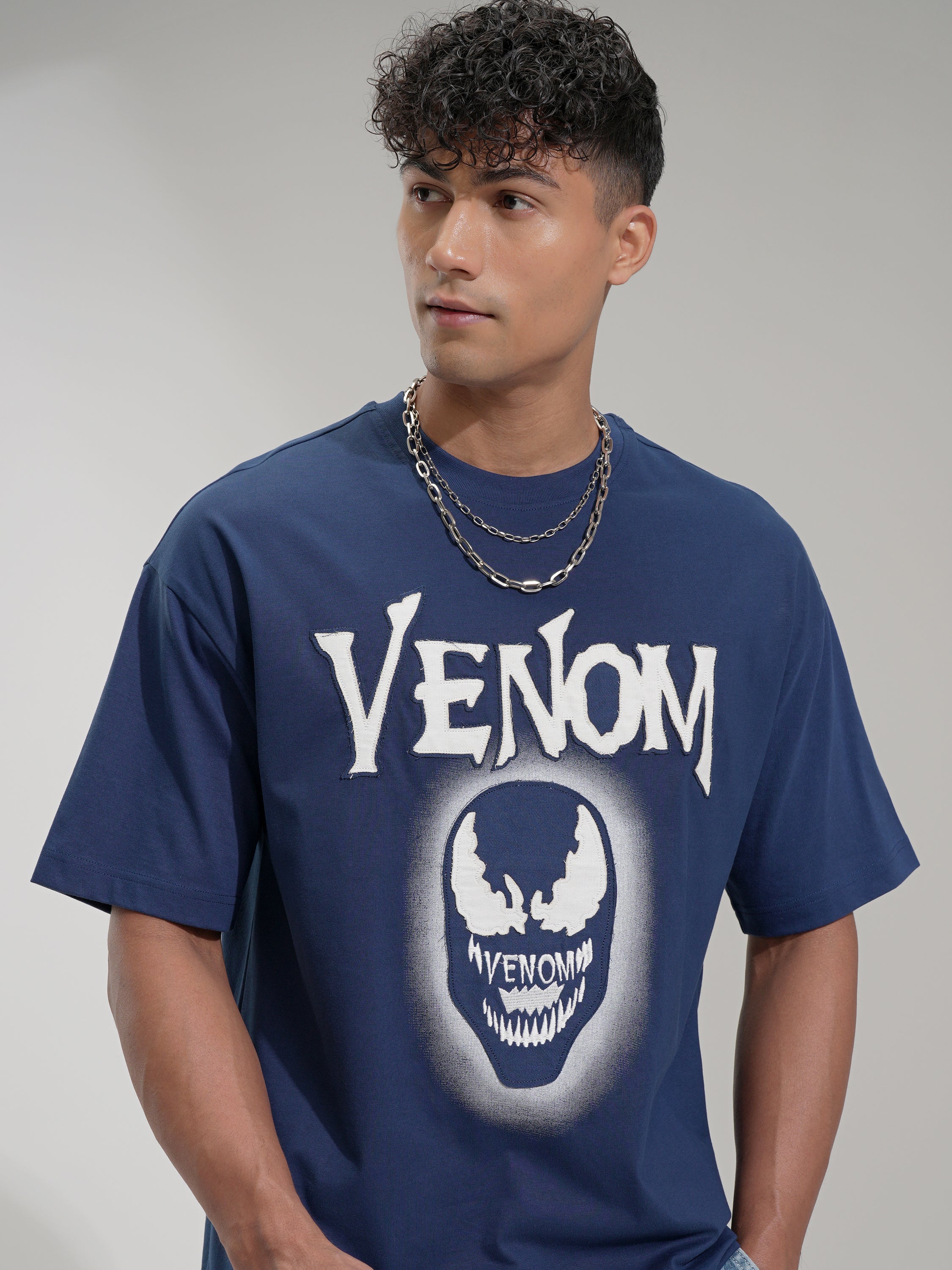 Marvel By Highlander Men Navy Blue Venom Printed Round Neck Oversized Fit T-Shirt - Navy Blue - Image 1