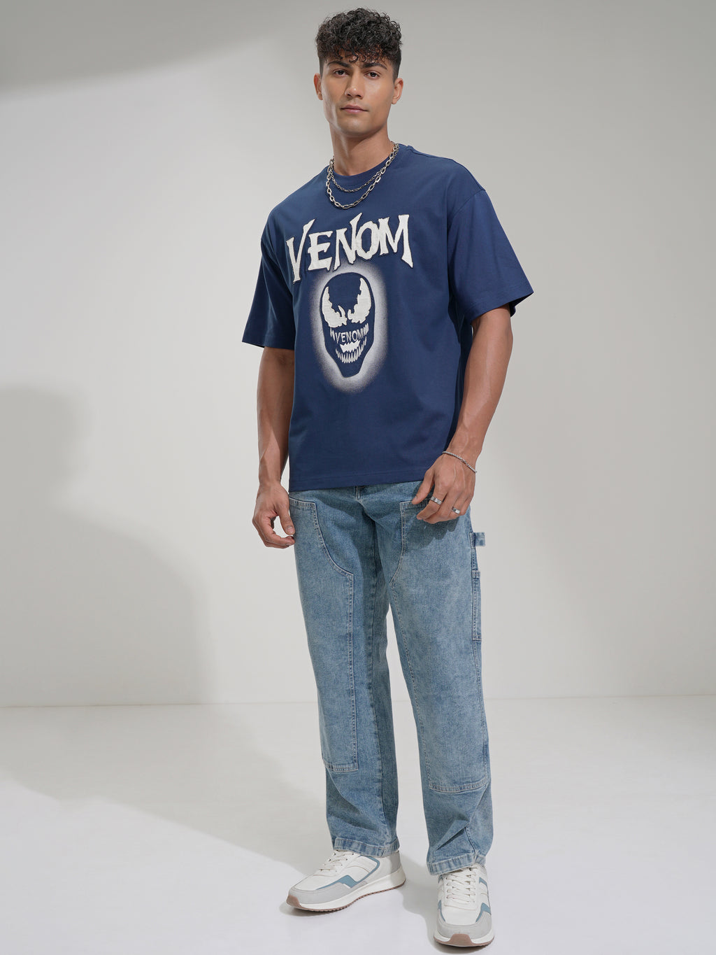 Marvel By Highlander Men Navy Blue Venom Printed Round Neck Oversized Fit T-Shirt - Navy Blue - Image 2