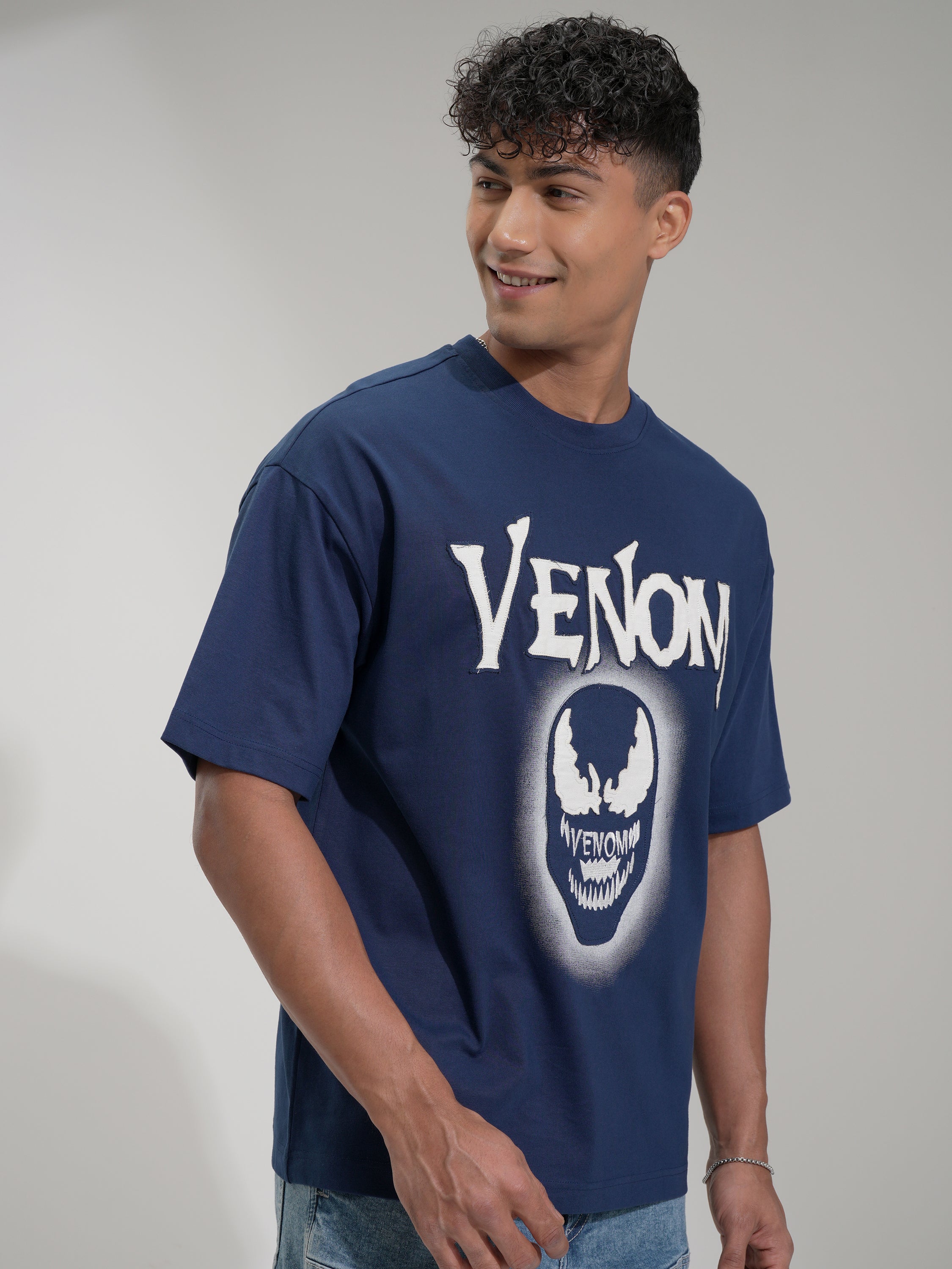 Marvel By Highlander Men Navy Blue Venom Printed Round Neck Oversized Fit T-Shirt - Navy Blue - Image 6