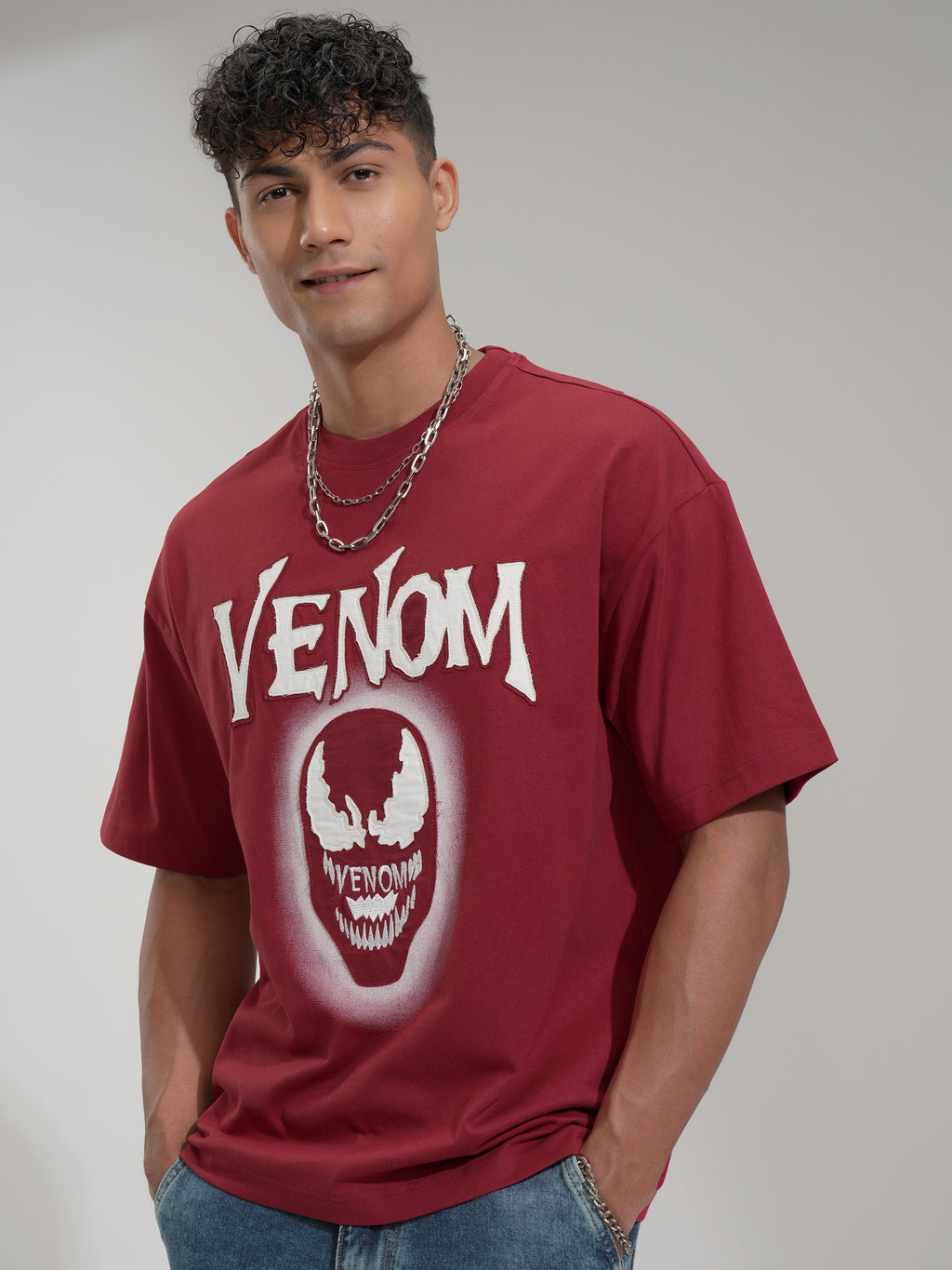 Marvel By Highlander Men Maroon Venom Printed Round Neck Oversized Fit T-Shirt - Maroon - Image 4