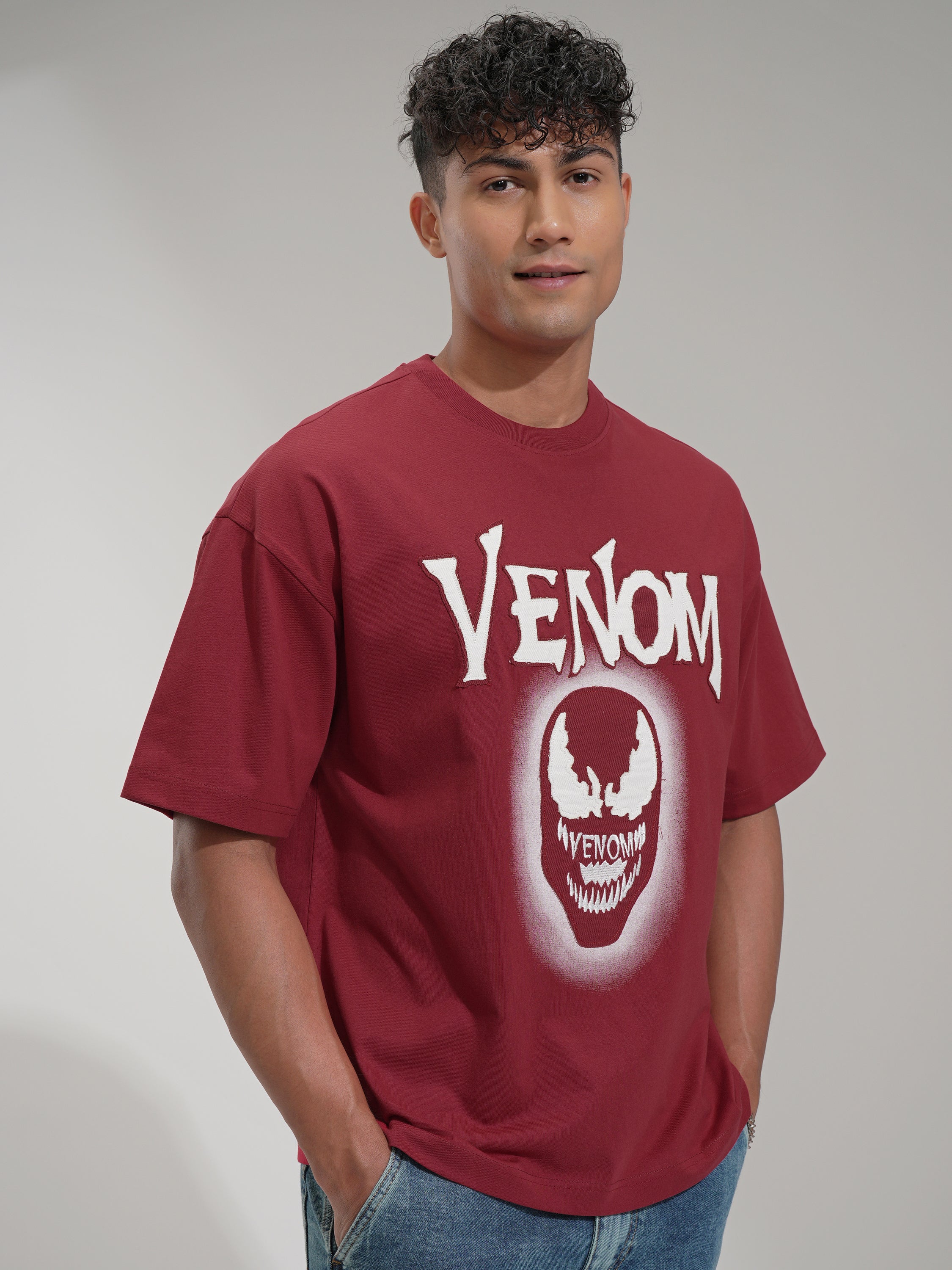 Marvel By Highlander Men Maroon Venom Printed Round Neck Oversized Fit T-Shirt - Maroon - Image 6