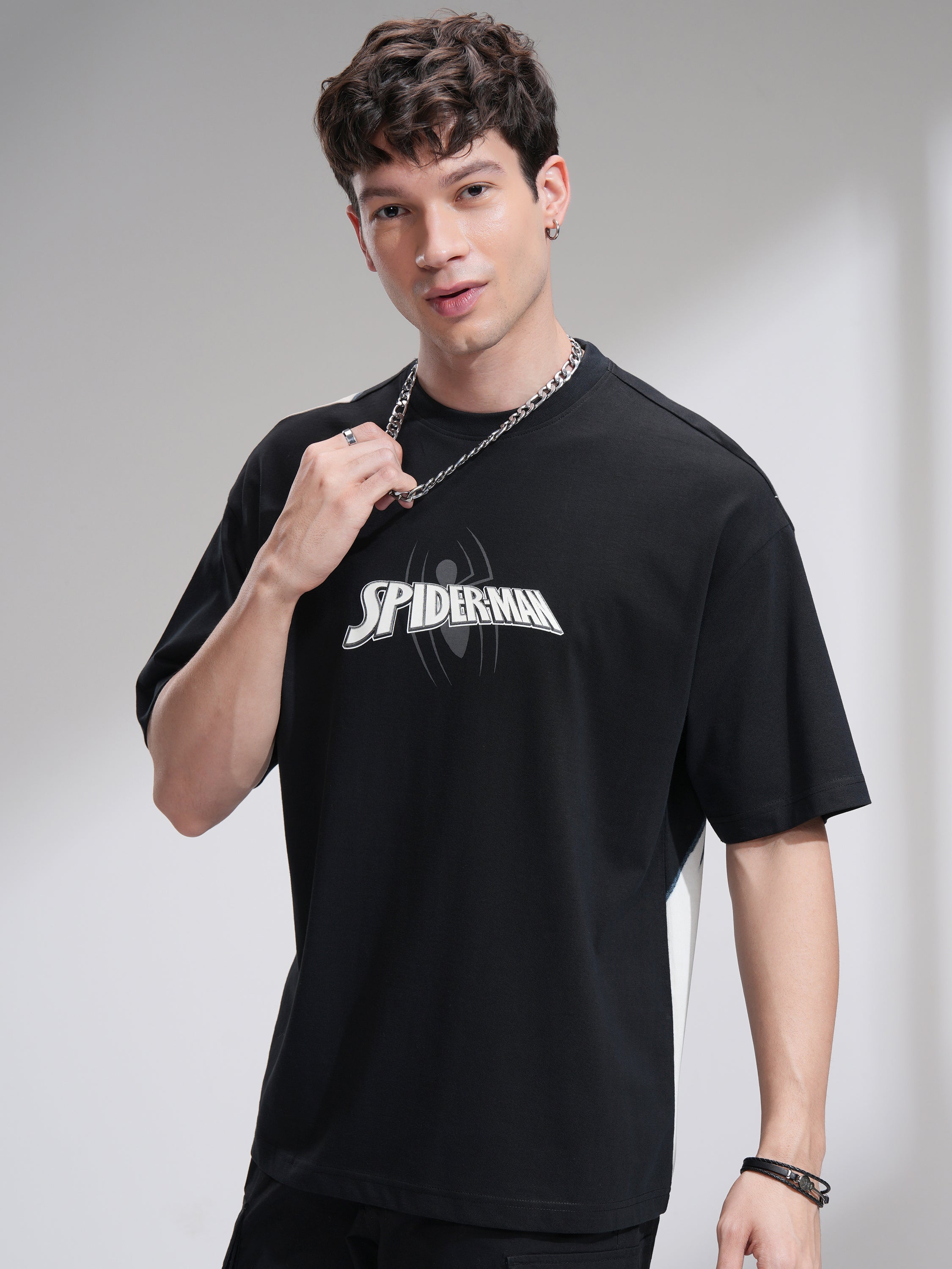 Marvel By Highlander Men Black Spider-Man Printed Round Neck Oversized Fit T-Shirt - Black - Image 4