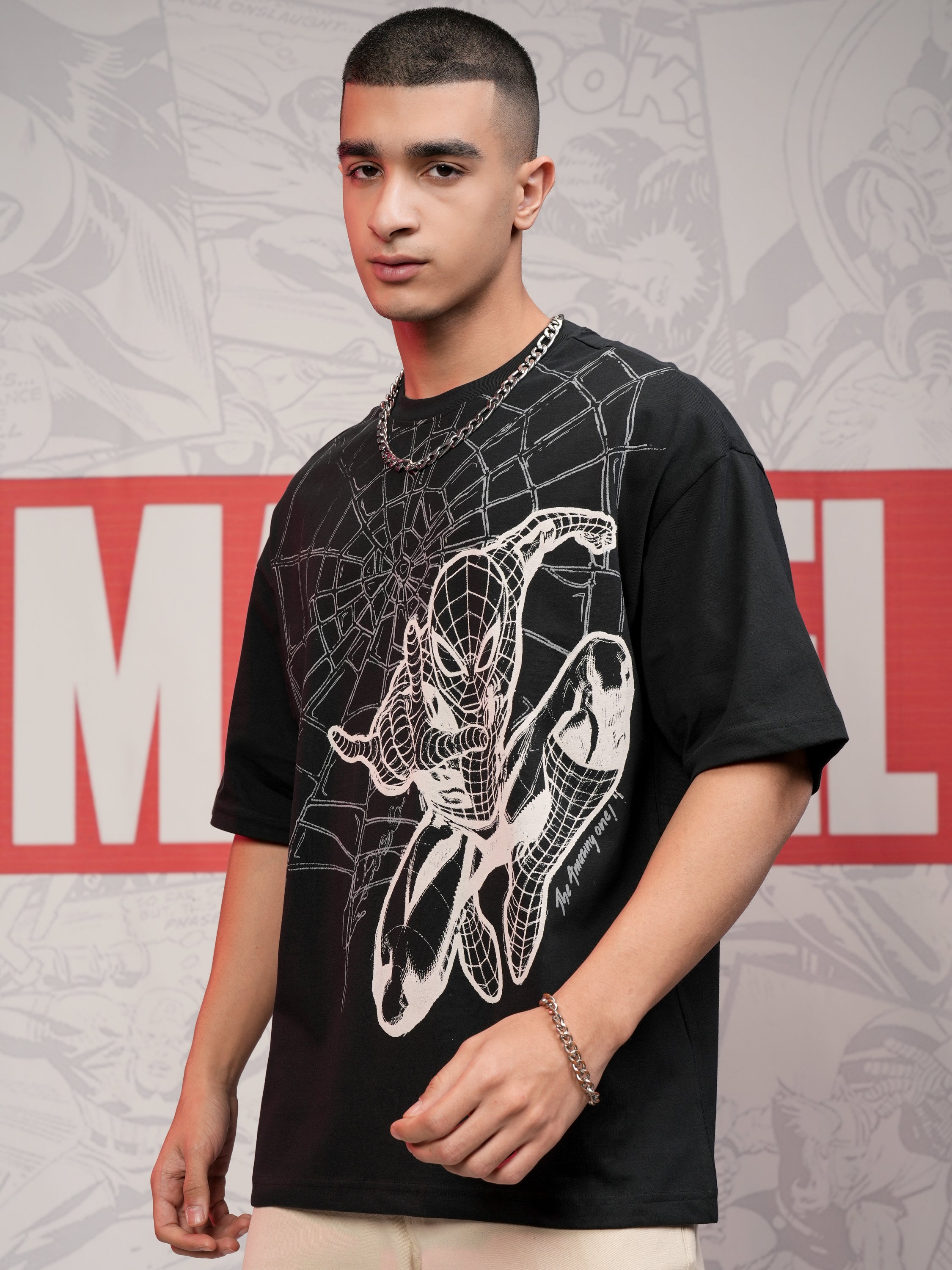 Marvel By Highlander Men Black Spider-Man Printed Round Neck Oversized Fit T-Shirt - Black - Image 4