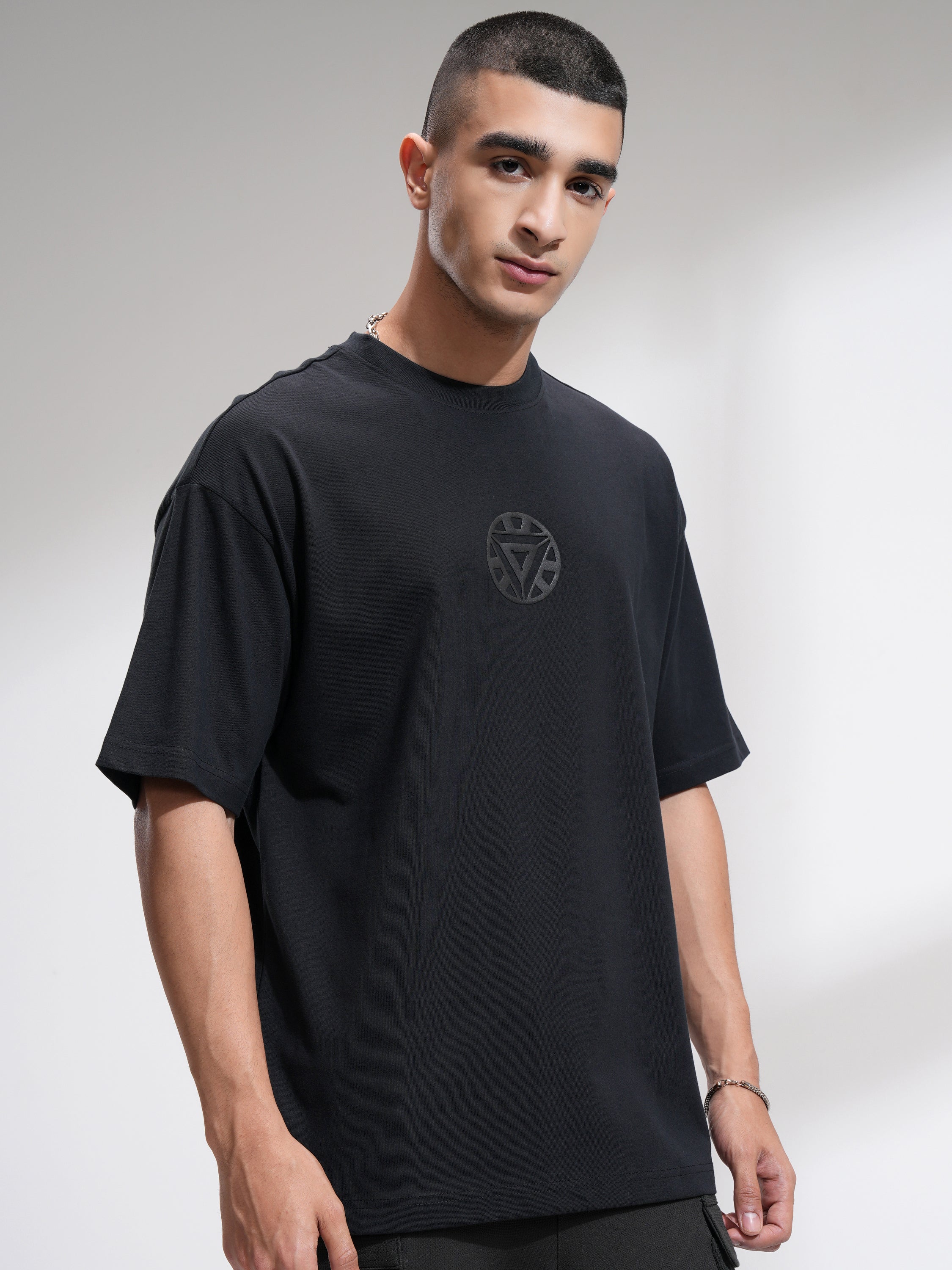Marvel By Highlander Men Black Iron Man Printed Round Neck Oversized Fit T-Shirt - Black - Image 6
