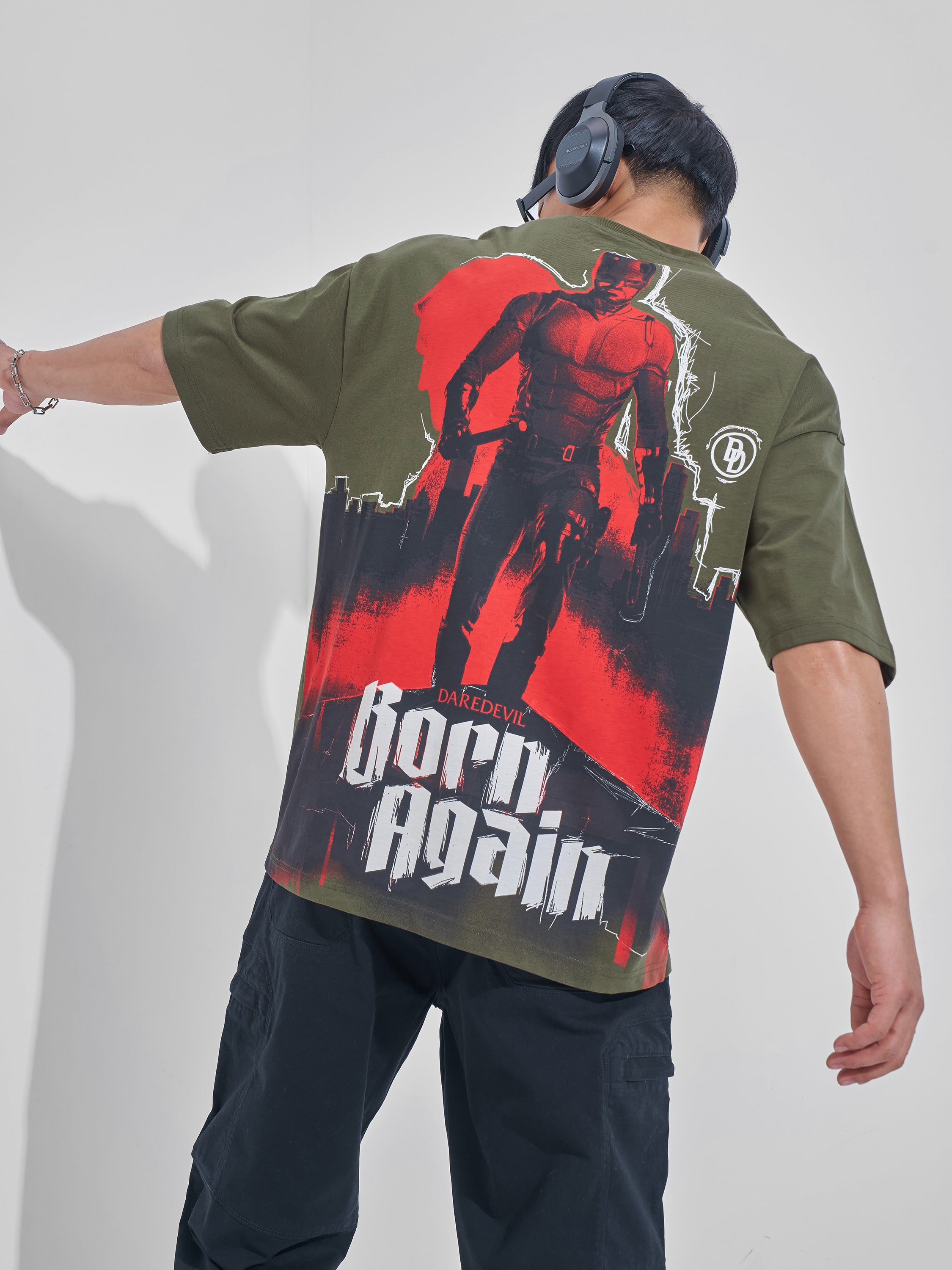 Marvel By Highlander Men Olive Dare Devil Printed Round Neck Oversized Fit T-Shirt - Olive - Image 3