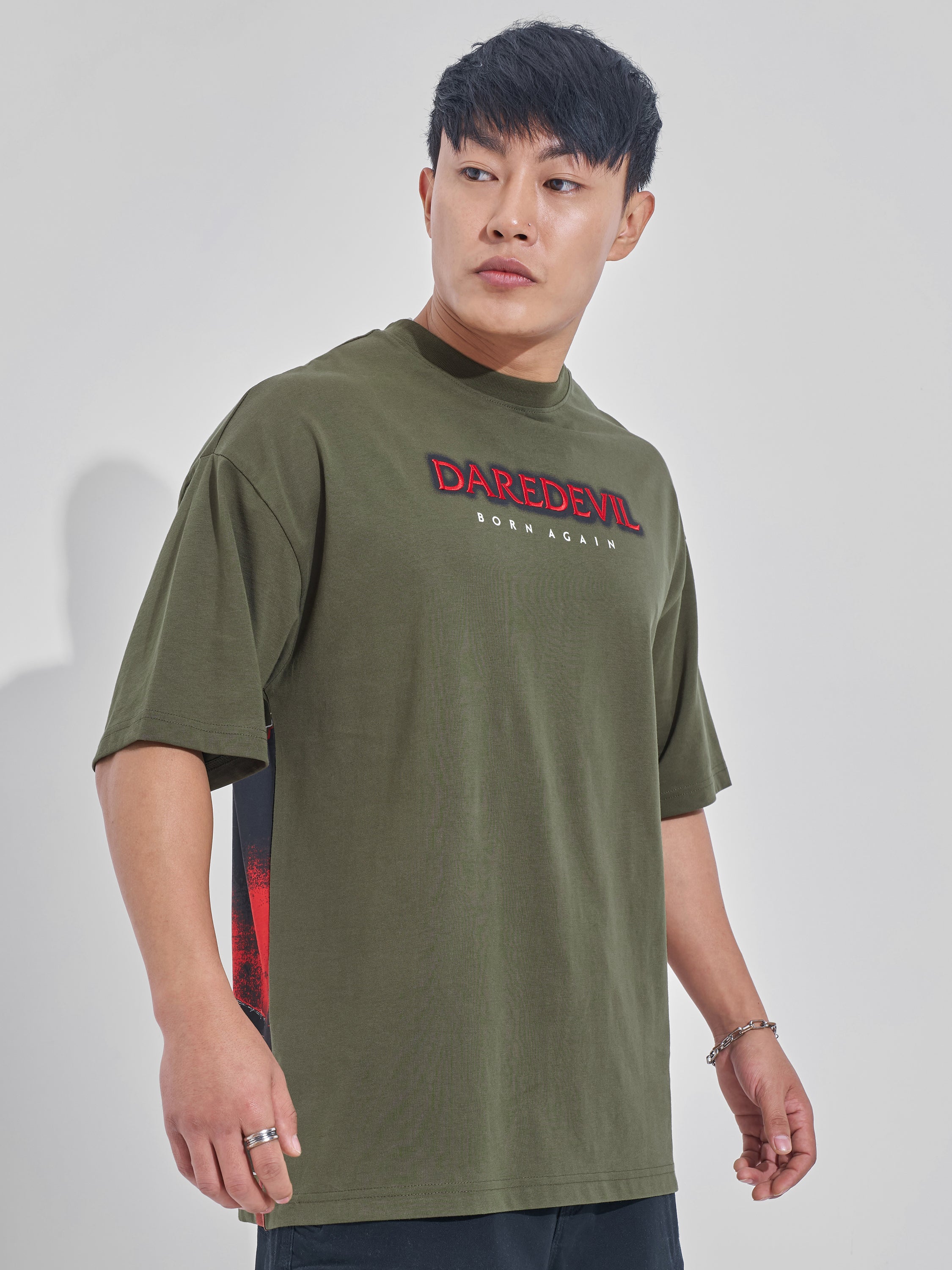 Marvel By Highlander Men Olive Dare Devil Printed Round Neck Oversized Fit T-Shirt - Olive - Image 6