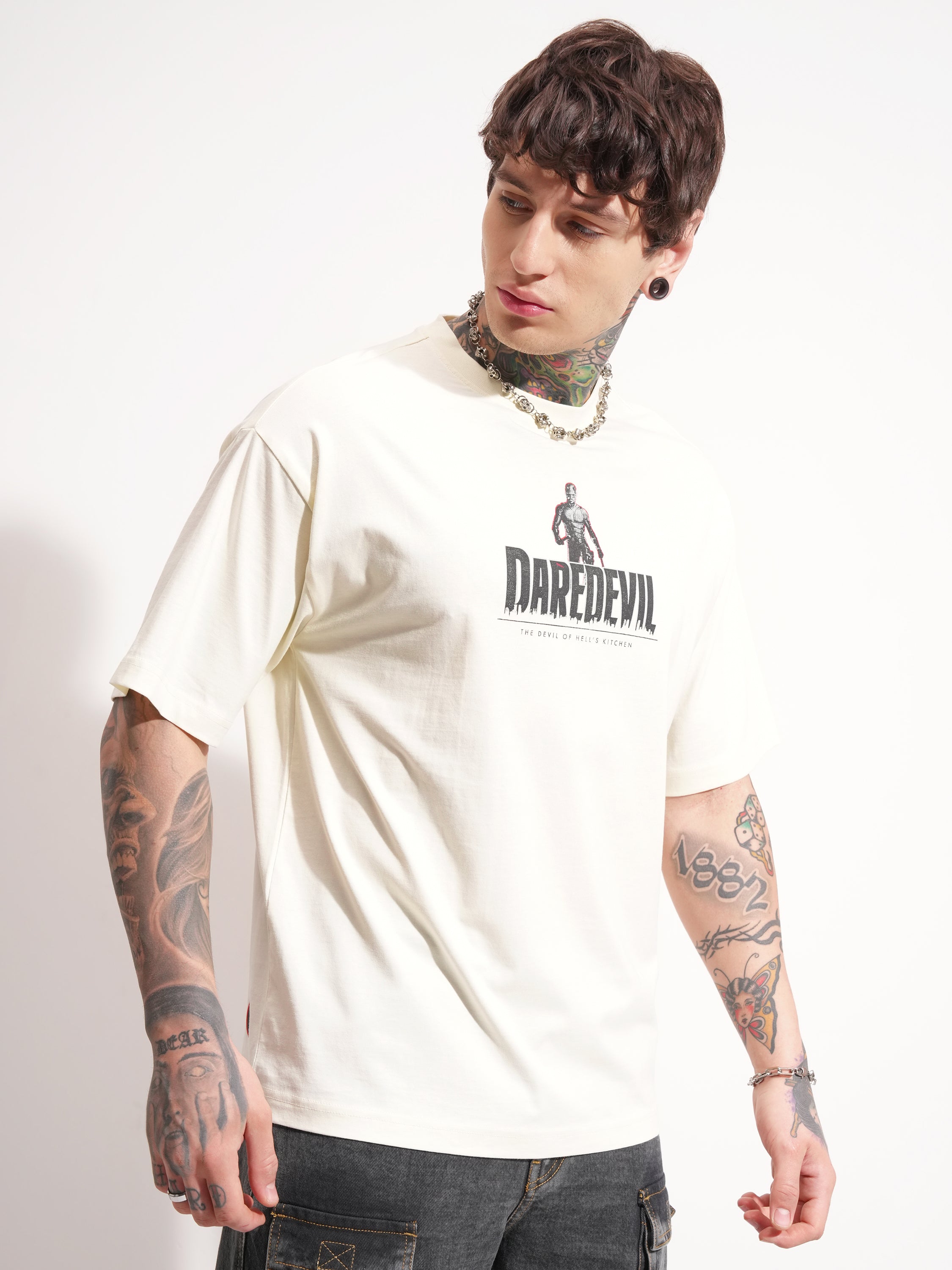 Marvel By Highlander Men Off White Dare Devil Printed Round Neck Oversized Fit T-Shirt - Off White - Image 6