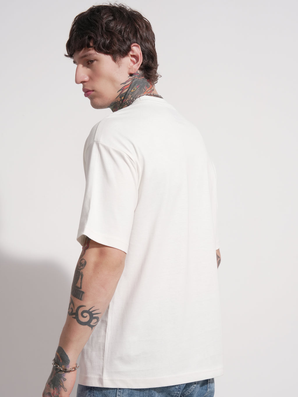 Marvel By Highlander Men Off White Avengers Printed Round Neck T-Shirt - Off White - Image 3