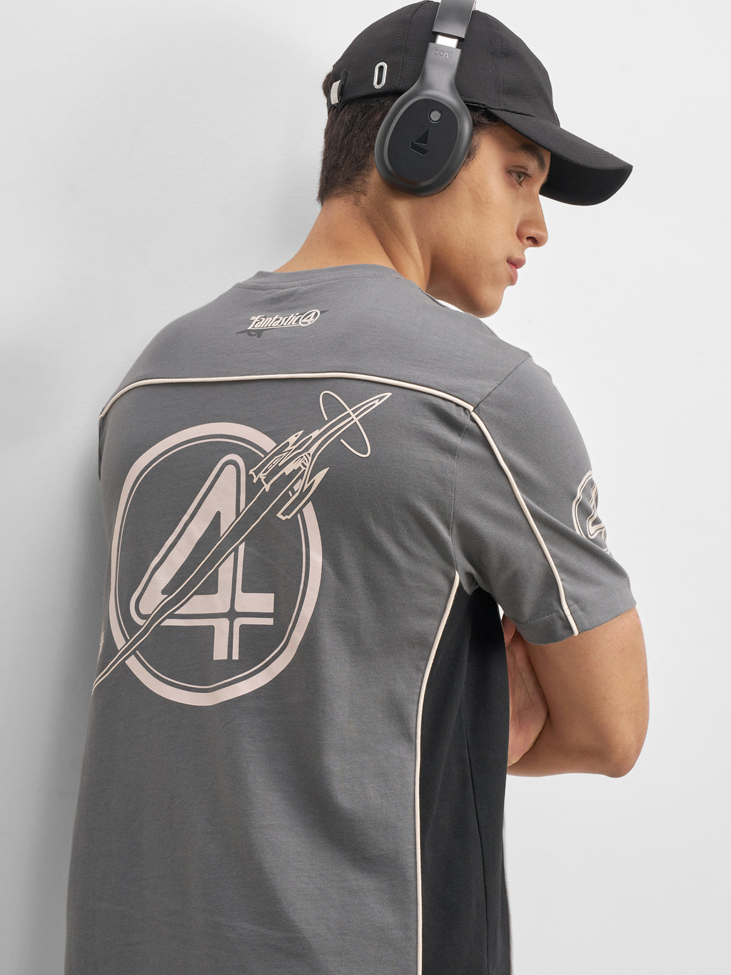 Marvel By Highlander Men Grey The Fantastic Four Printed Round Neck T-Shirt - Grey - Image 1