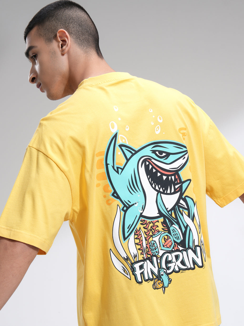 Pixar By Highlander Men Yellow Fin Grin Printed Round Neck Oversized Fit T-Shirt - Yellow - Image 1