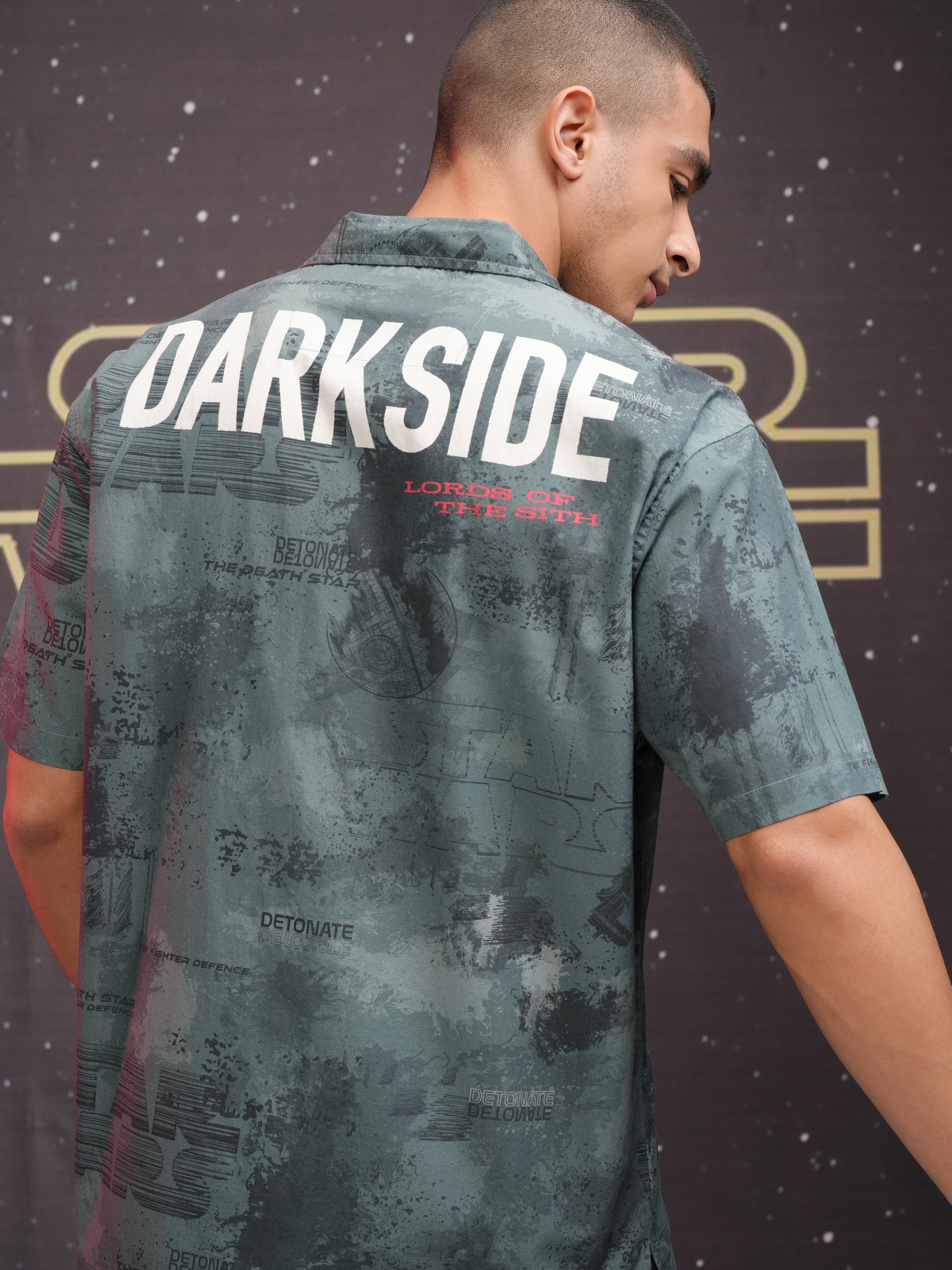 Star Wars By Highlander Men Green Dark Side Printed Relaxed Fit Casual Shirt - Green - Image 1