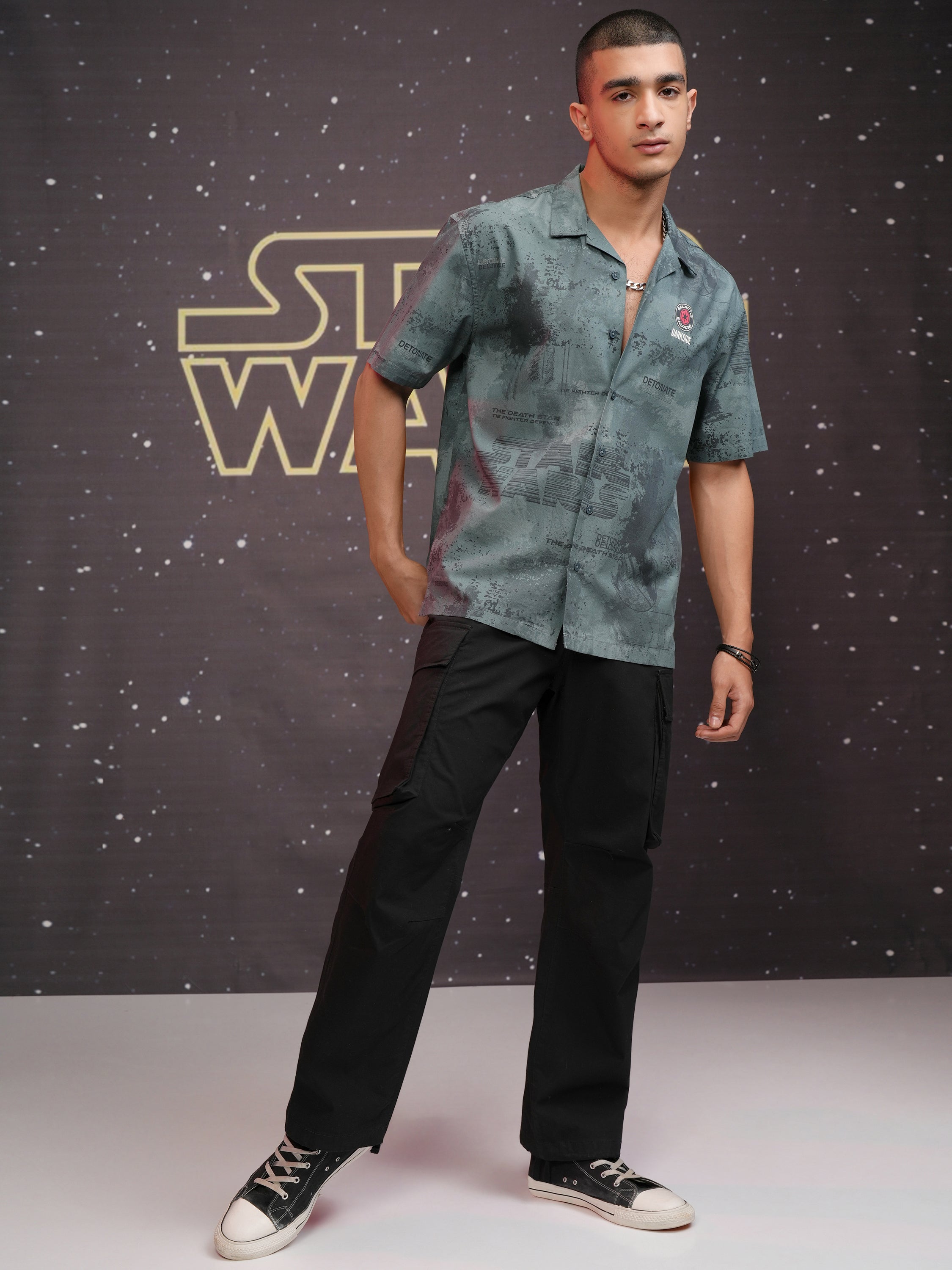 Star Wars By Highlander Men Green Dark Side Printed Relaxed Fit Casual Shirt - Green - Image 2