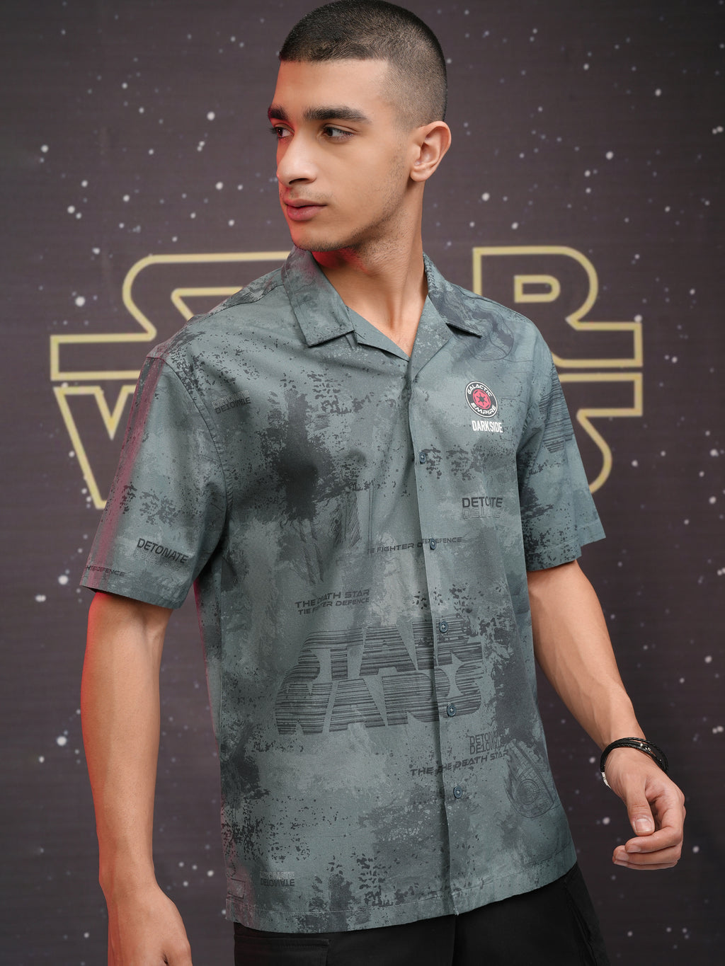 Star Wars By Highlander Men Green Dark Side Printed Relaxed Fit Casual Shirt - Green - Image 6