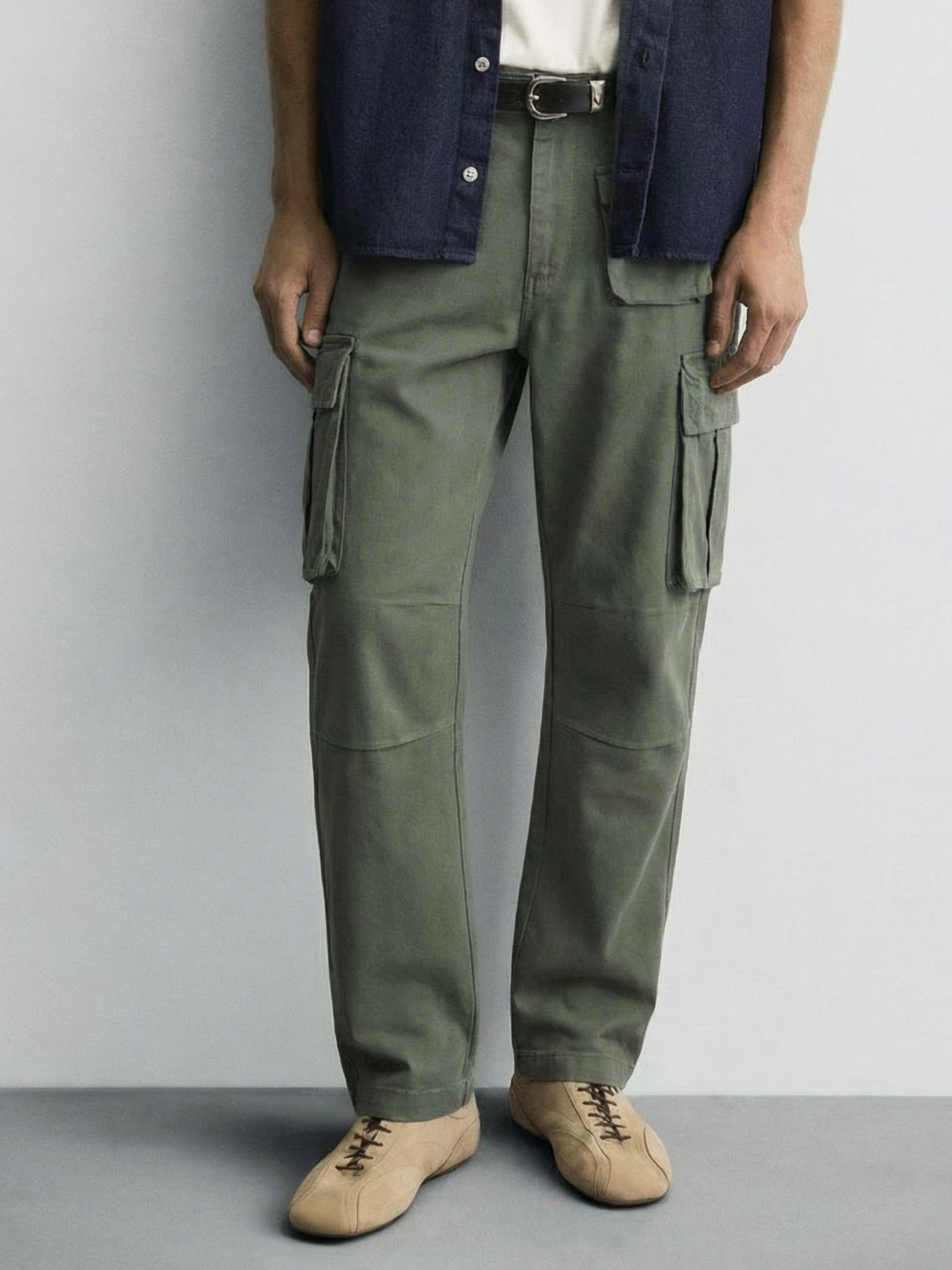Highlander Men Olive Star Wars Loose Fit Solid Regular Trouser - Olive - Image 1