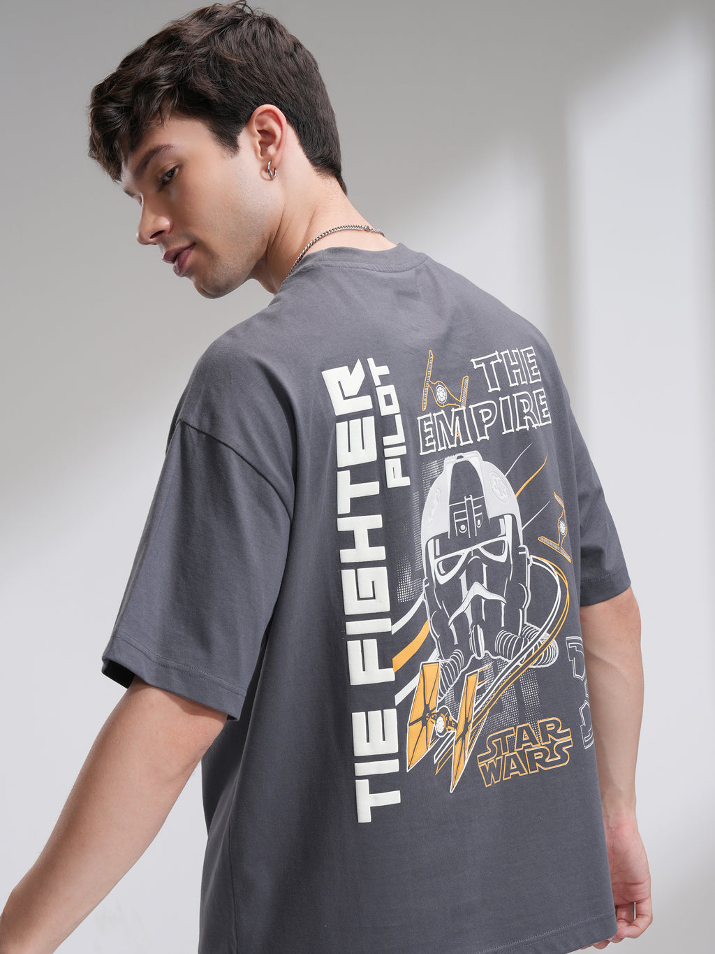 Star Wars By Highlander Men Grey Darth Vader Printed Round Neck Oversized Fit T-Shirt - Grey - Image 1