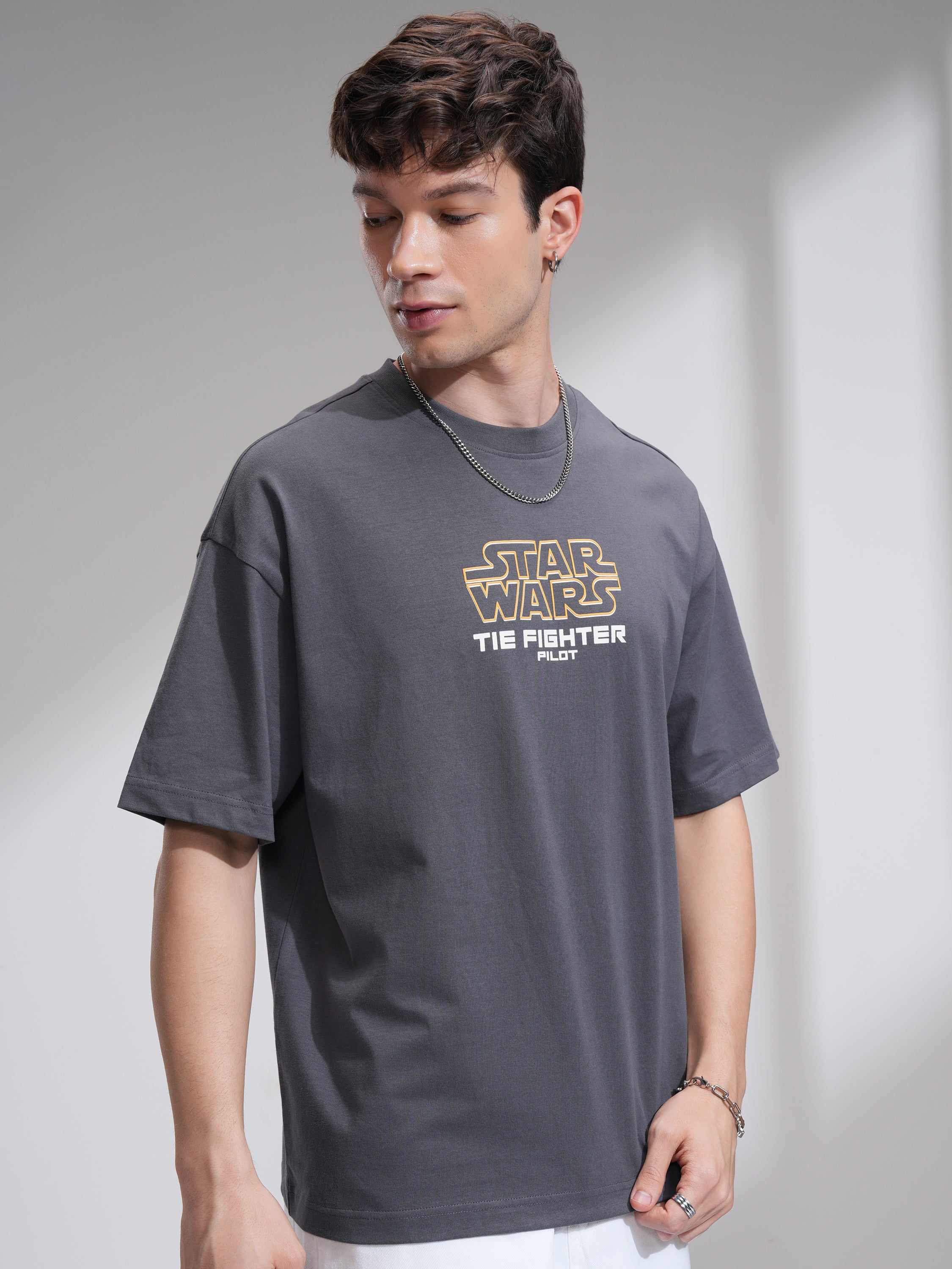 Star Wars By Highlander Men Grey Darth Vader Printed Round Neck Oversized Fit T-Shirt - Grey - Image 6