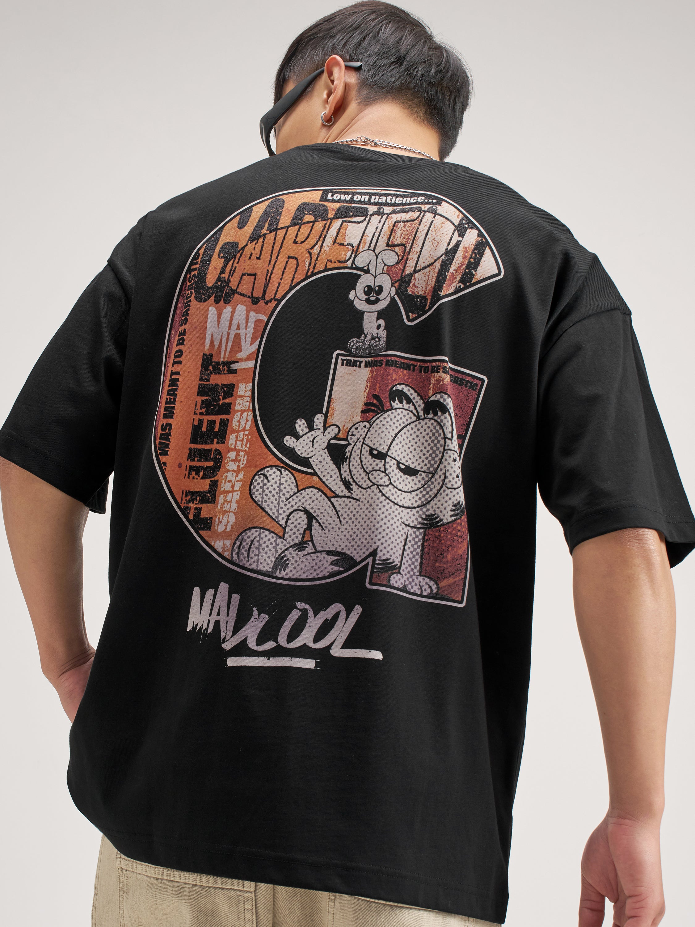 Highlander Men Black Garfield Printed Round Neck Oversized Fit T-Shirt - Black - Image 1