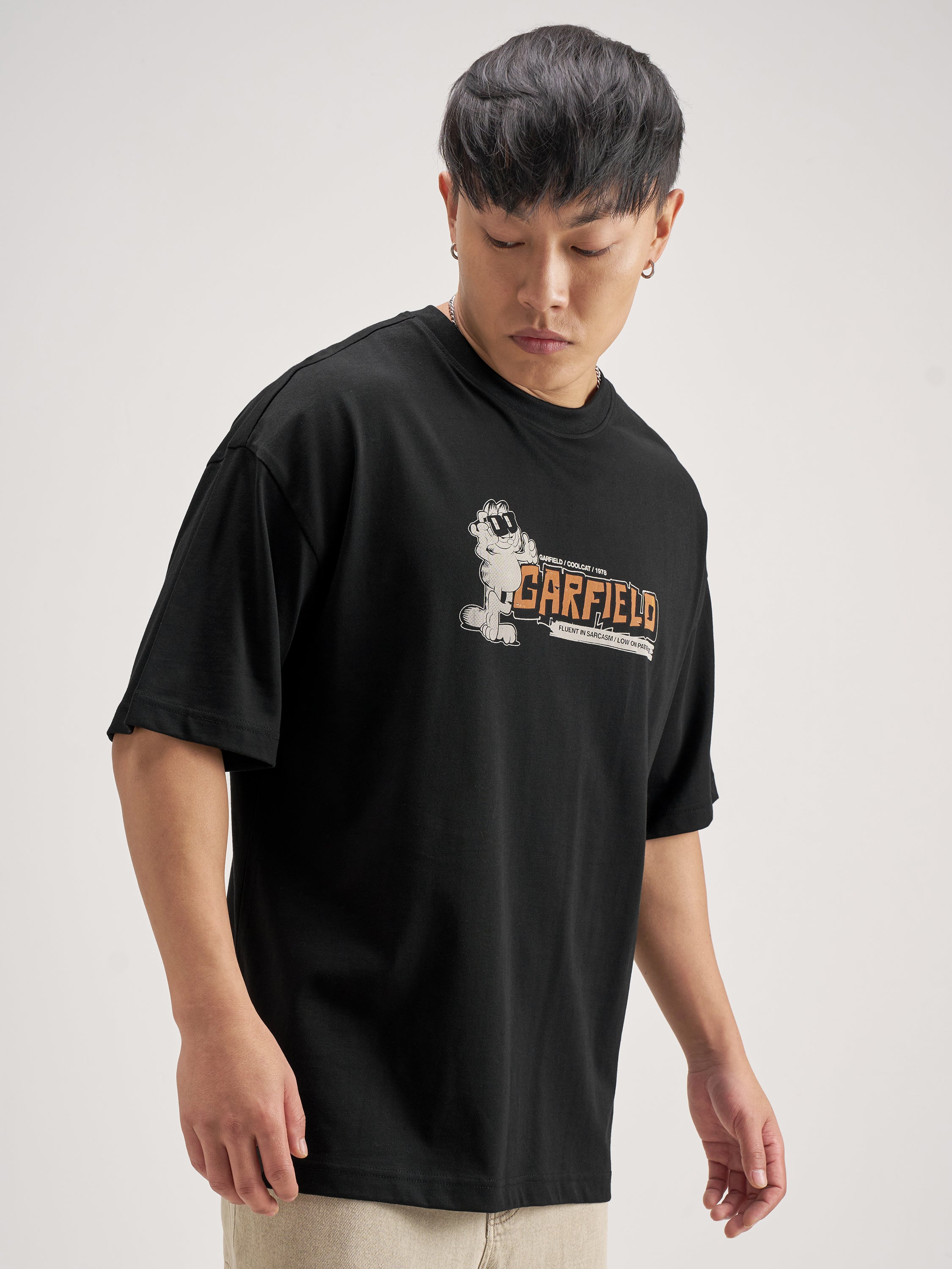 Highlander Men Black Garfield Printed Round Neck Oversized Fit T-Shirt - Black - Image 6