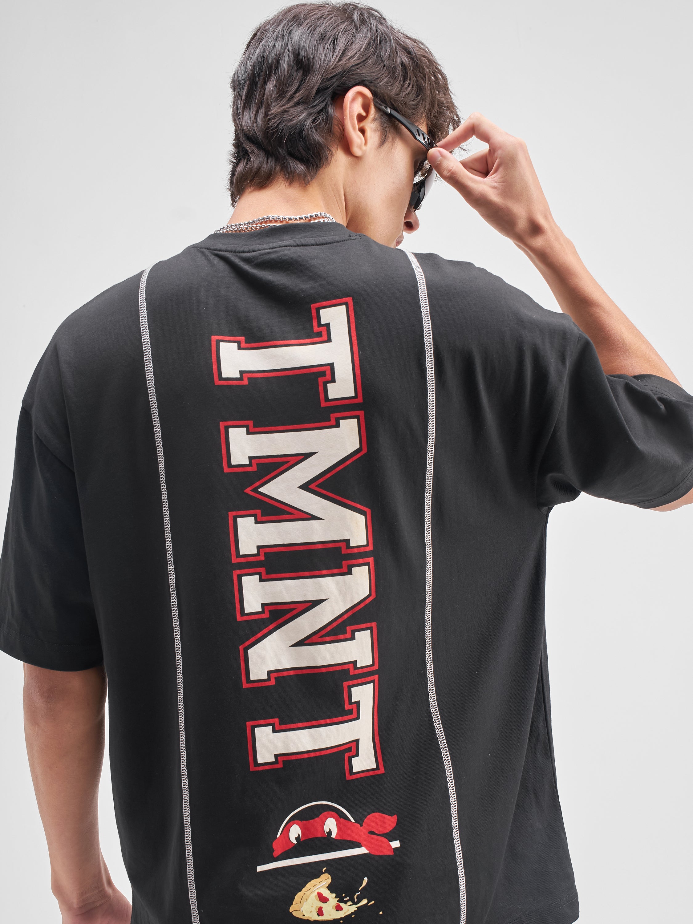 Highlander Men Black Ninja Turtles Embroidered Round Neck Embroidered T-Shirt - Black - Image 1
