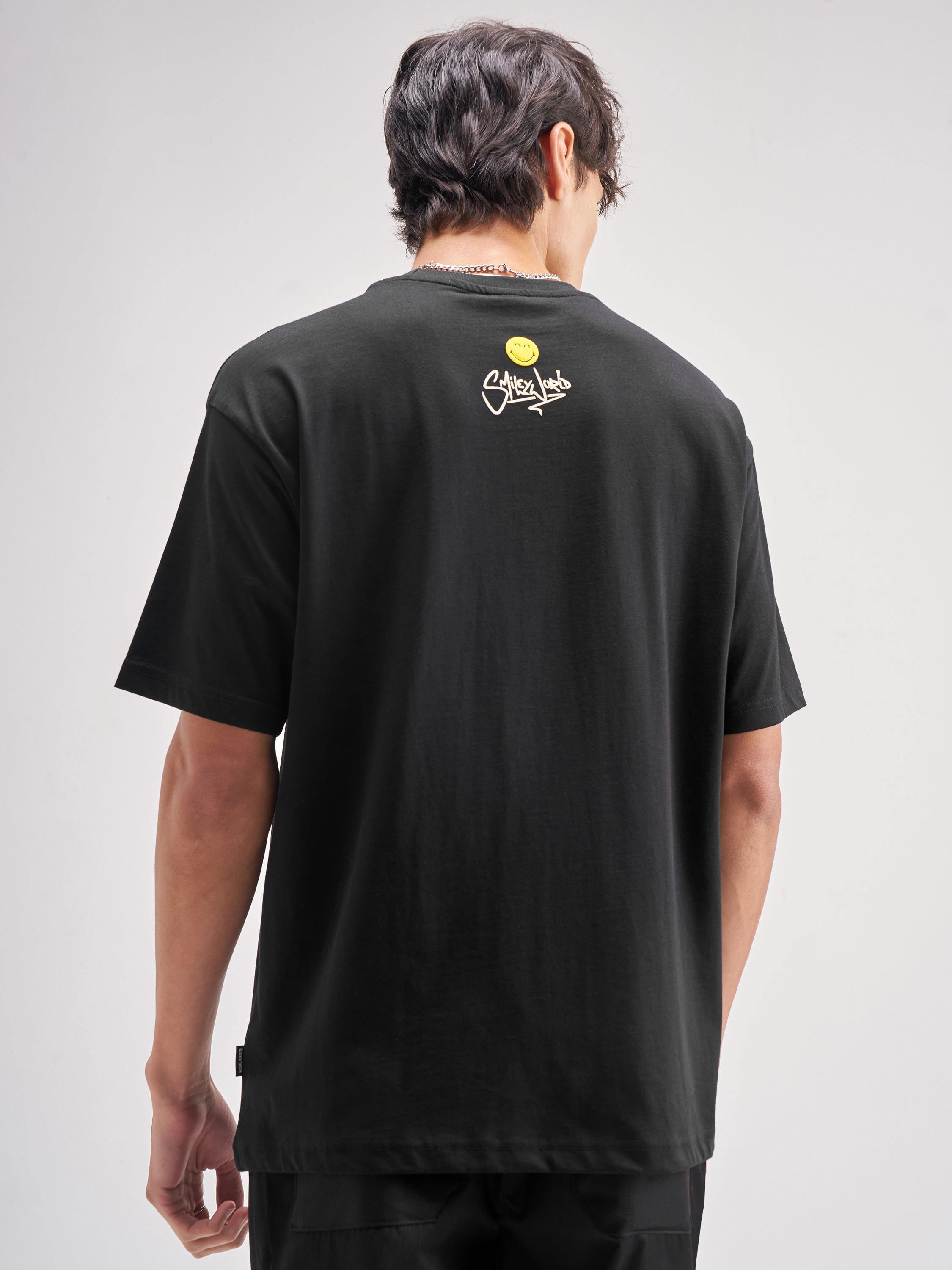 Highlander Men Black SmileyWorld® Applique Round Neck Applique T-Shirt - Black - Image 3