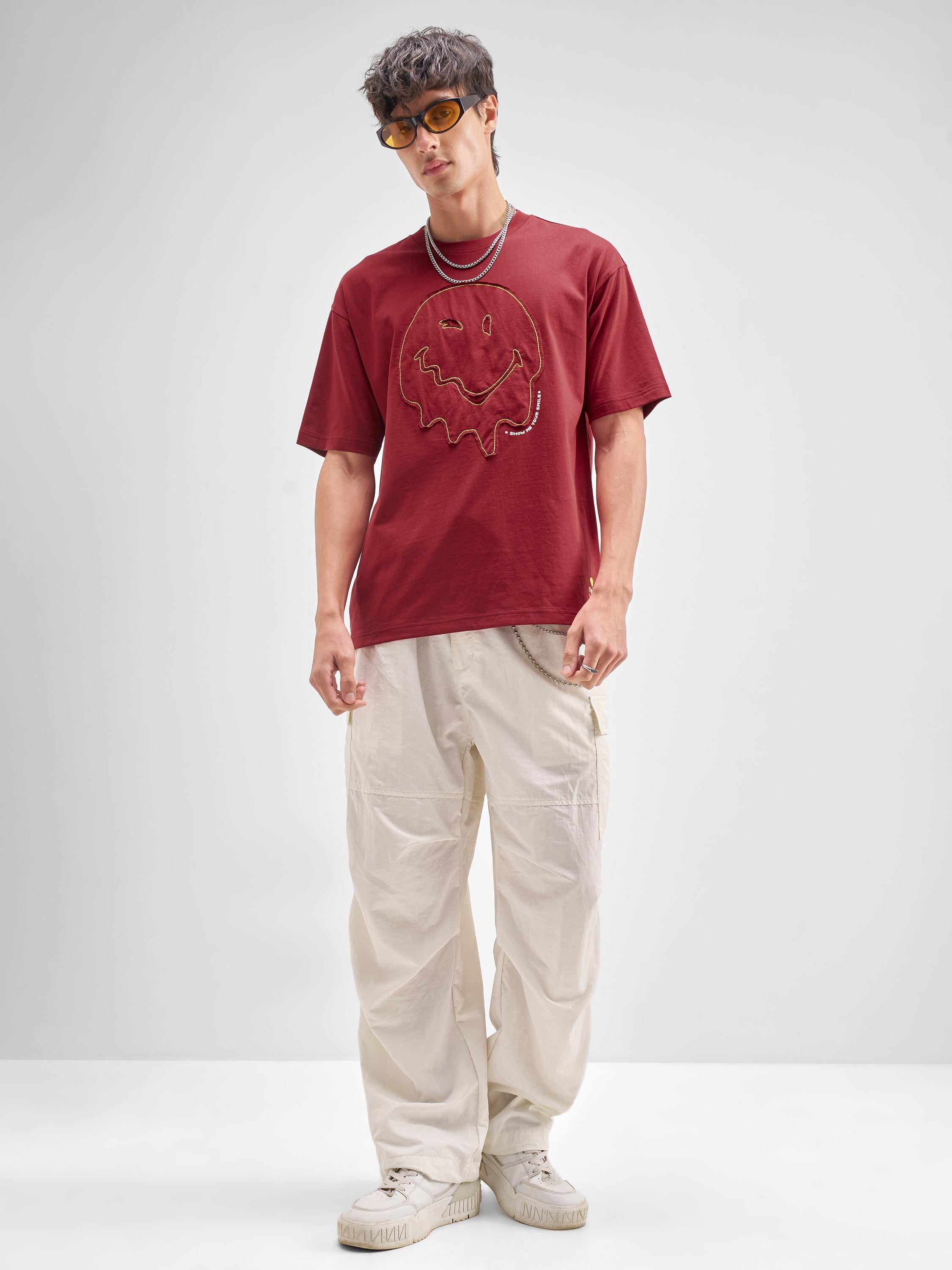 Highlander Men Maroon SmileyWorld® Applique Round Neck Applique T-Shirt - Maroon - Image 2