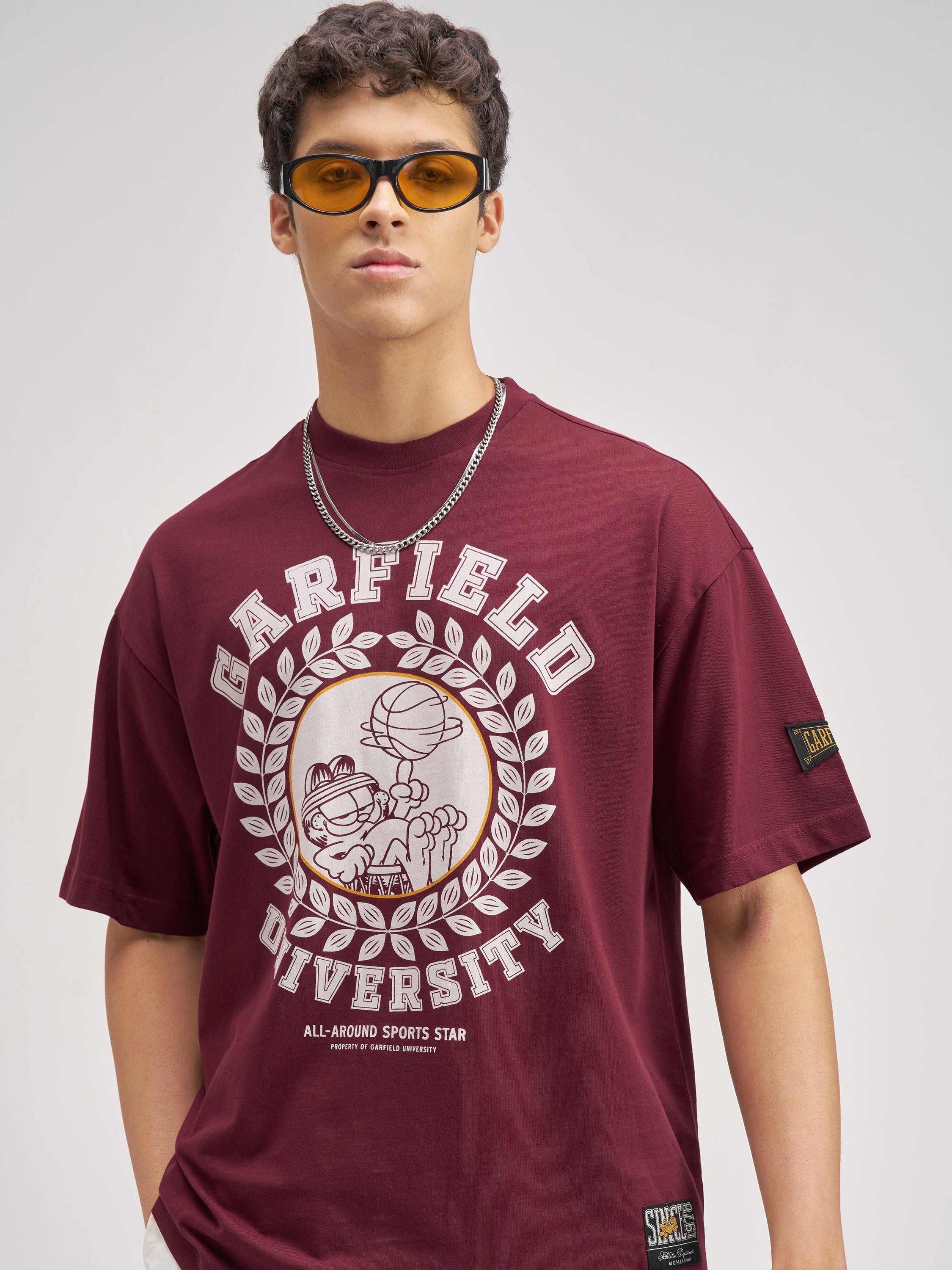 Highlander Men Maroon Garfield Printed Round Neck Oversized Fit T-Shirt - Maroon - Image 1