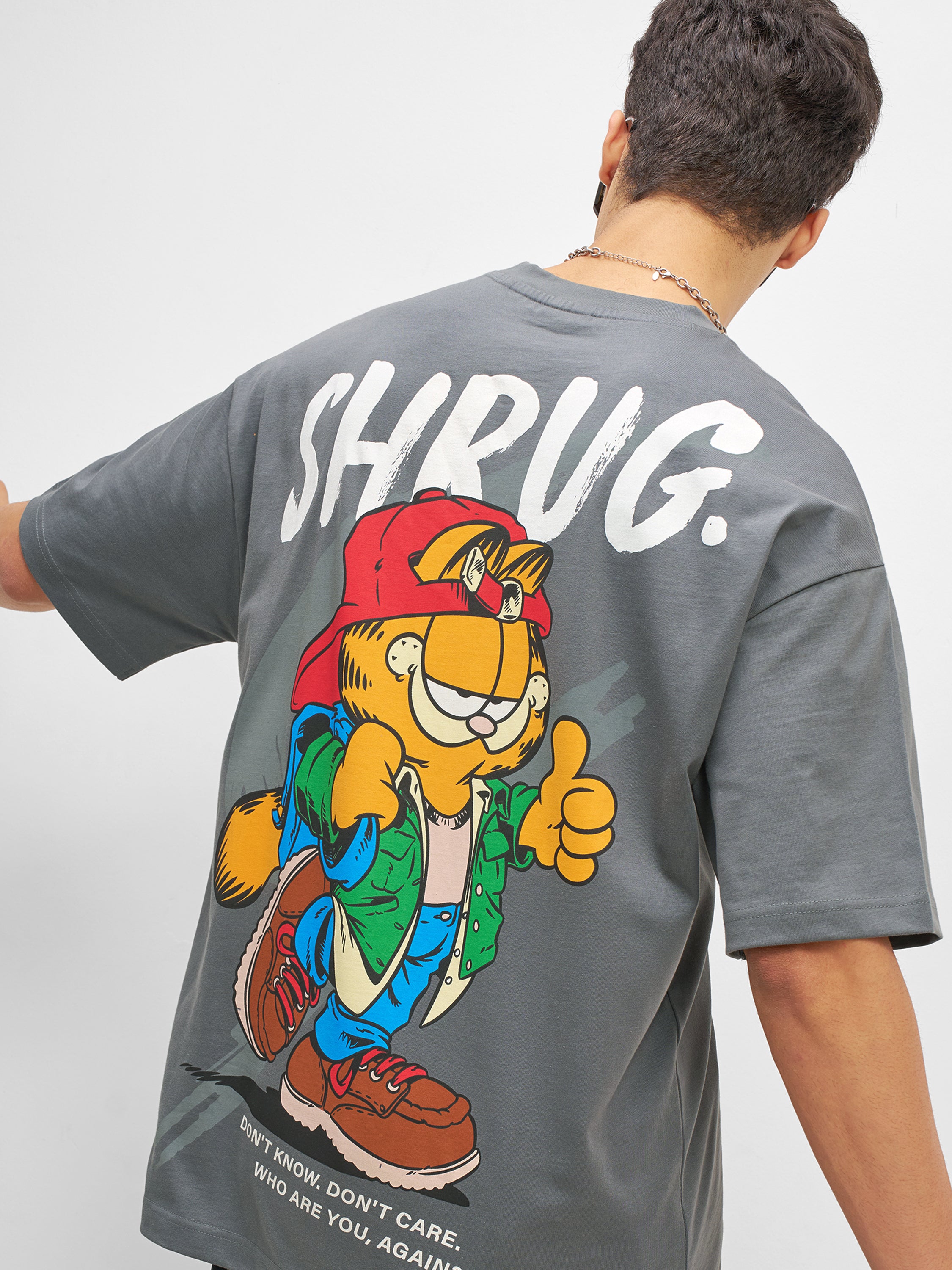 Highlander Men Grey Garfield Printed Round Neck Oversized Fit T-Shirt