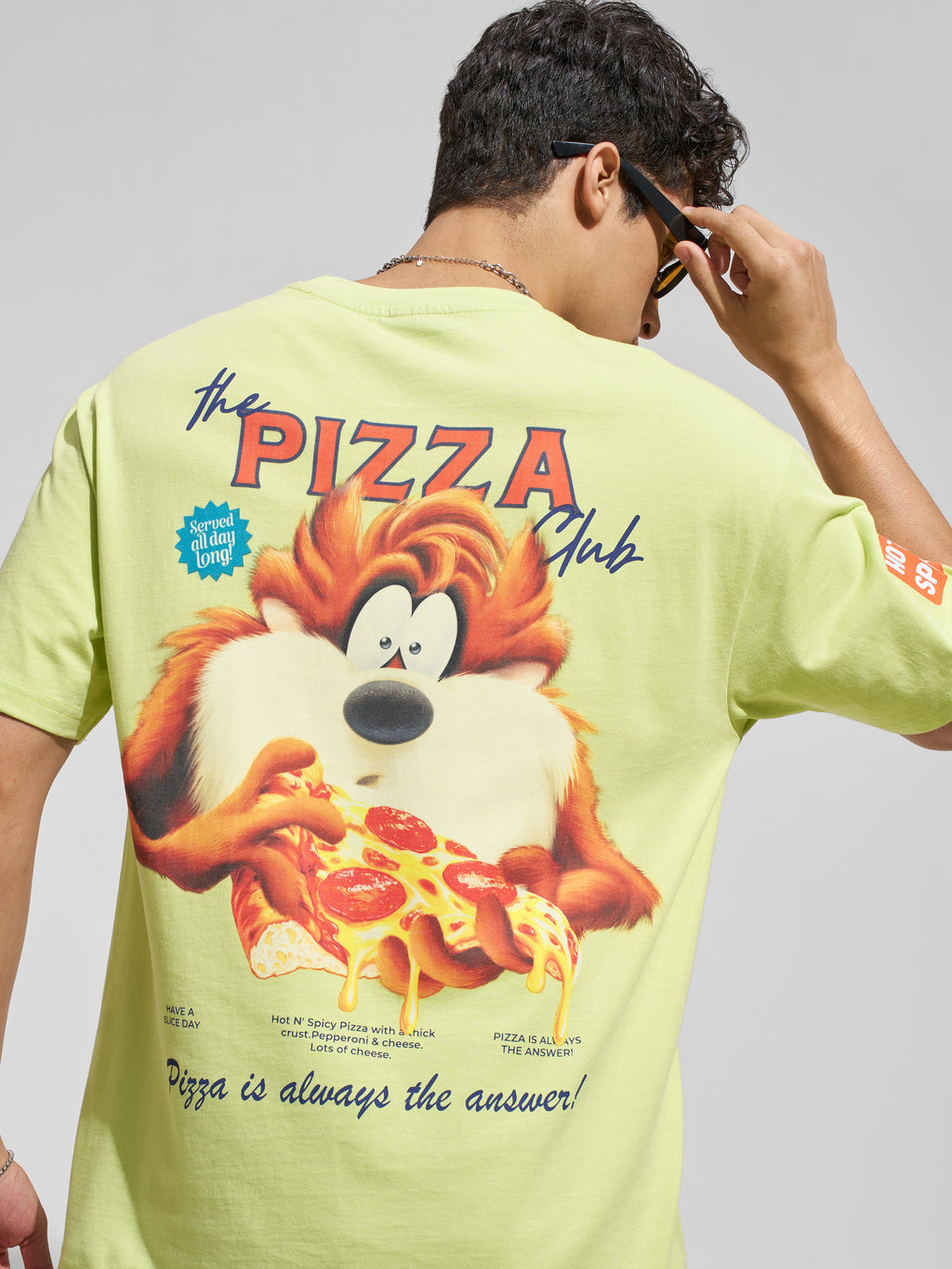 WB By Highlander Men Green Looney Tunes Printed Round Neck T-Shirt