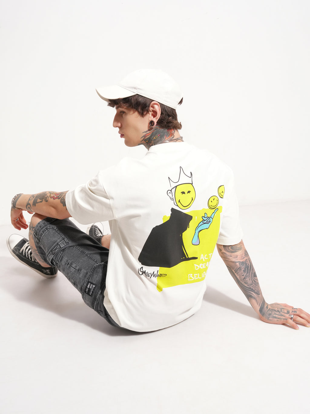 Highlander Men Off White SmileyWorldÂ® Printed Round Neck Oversized Fit T-Shirt - Off White - Image 2