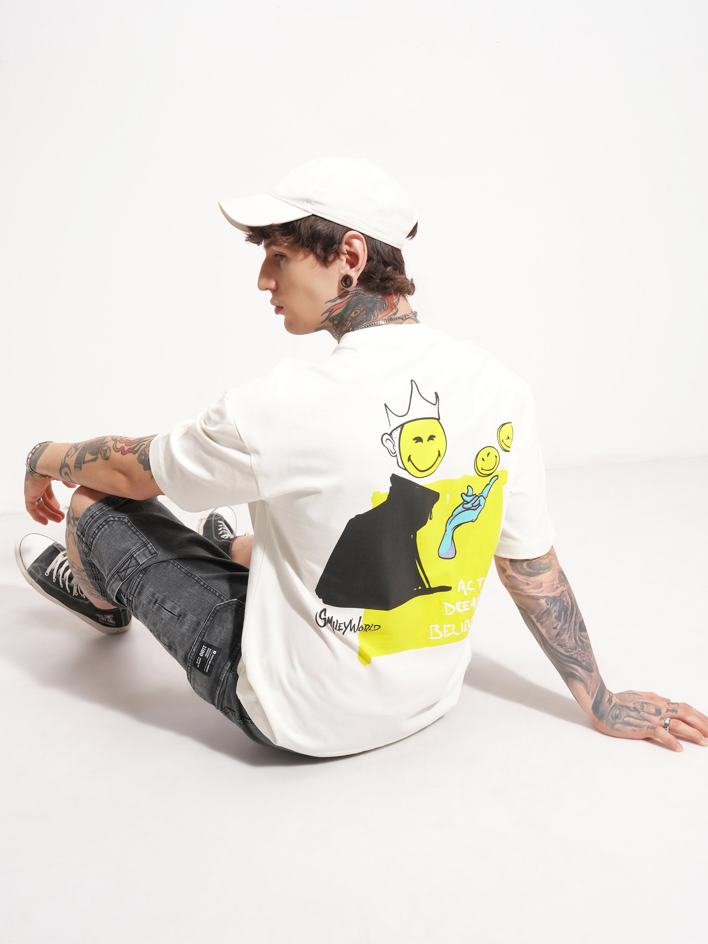 Highlander Men Off White SmileyWorldÂ® Printed Round Neck Oversized Fit T-Shirt - Off White - Image 2