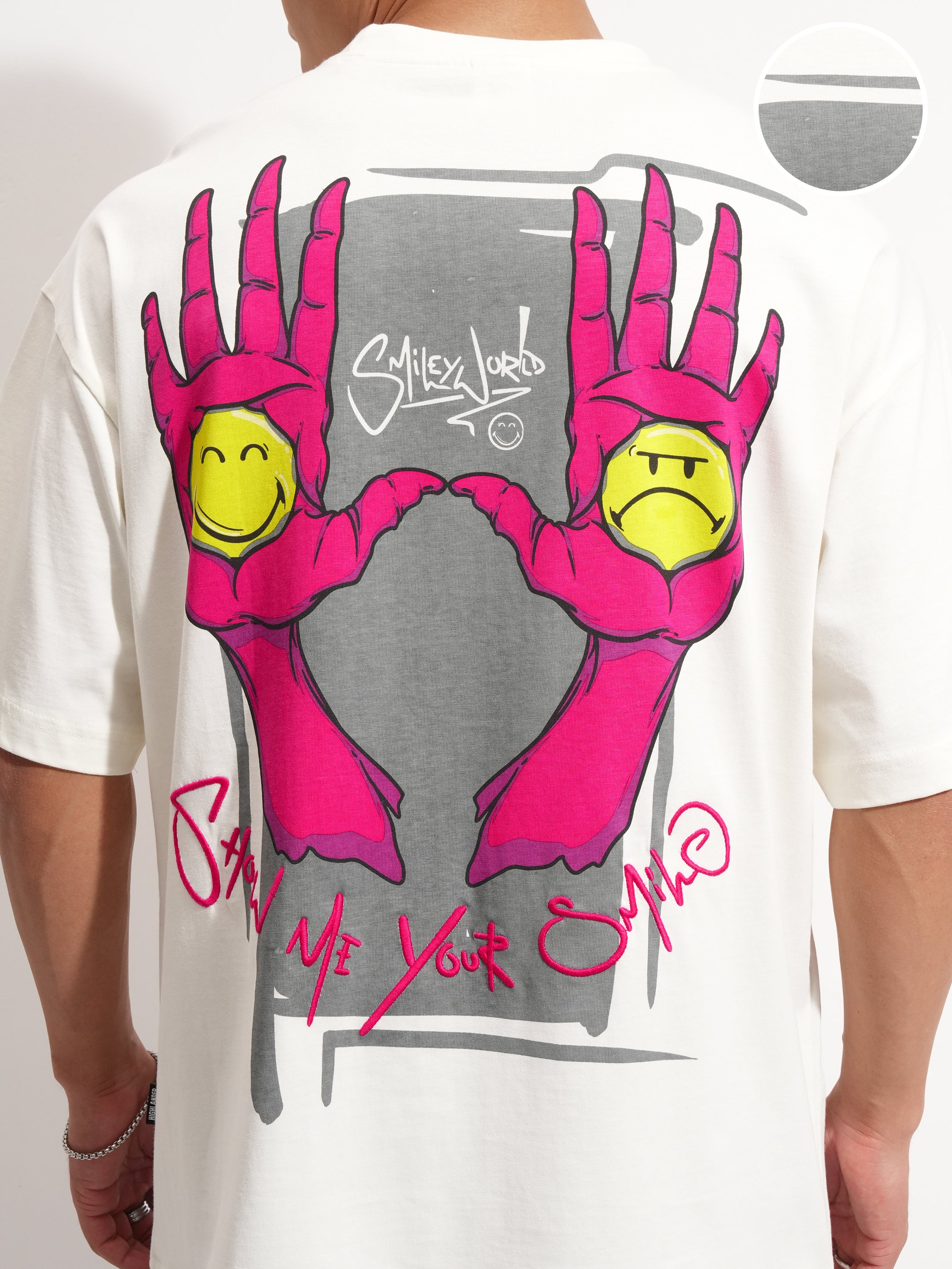 Highlander Men Off White SmileyWorldÂ® Printed Round Neck Oversized Fit T-Shirt - Off White - Image 5