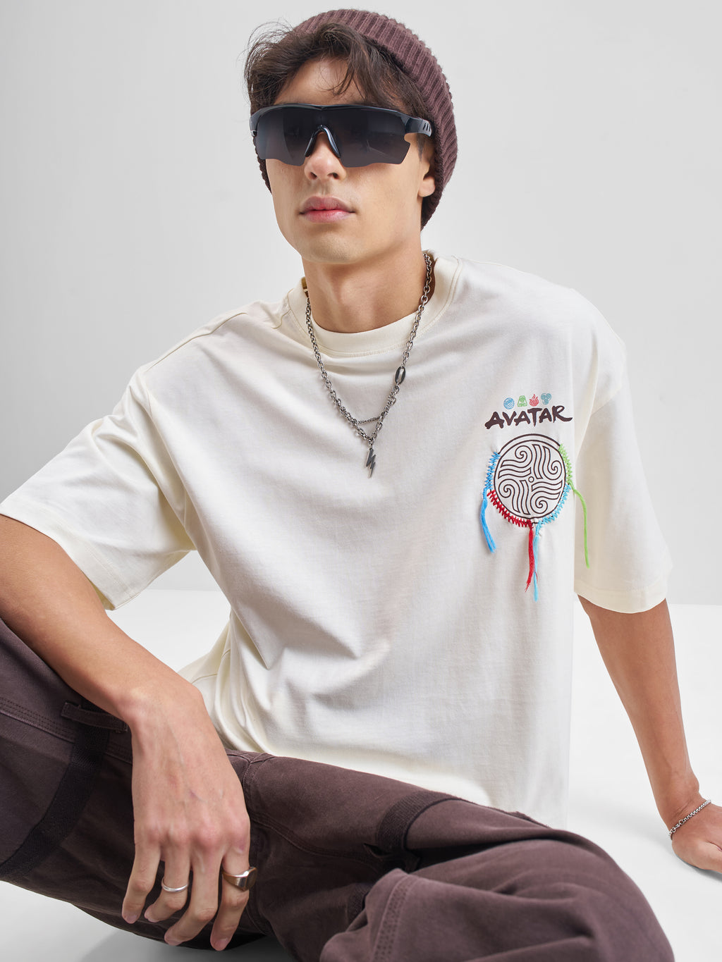 Highlander Men Off White Avatar Printed Round Neck Oversized Fit T-Shirt - Off White - Image 3