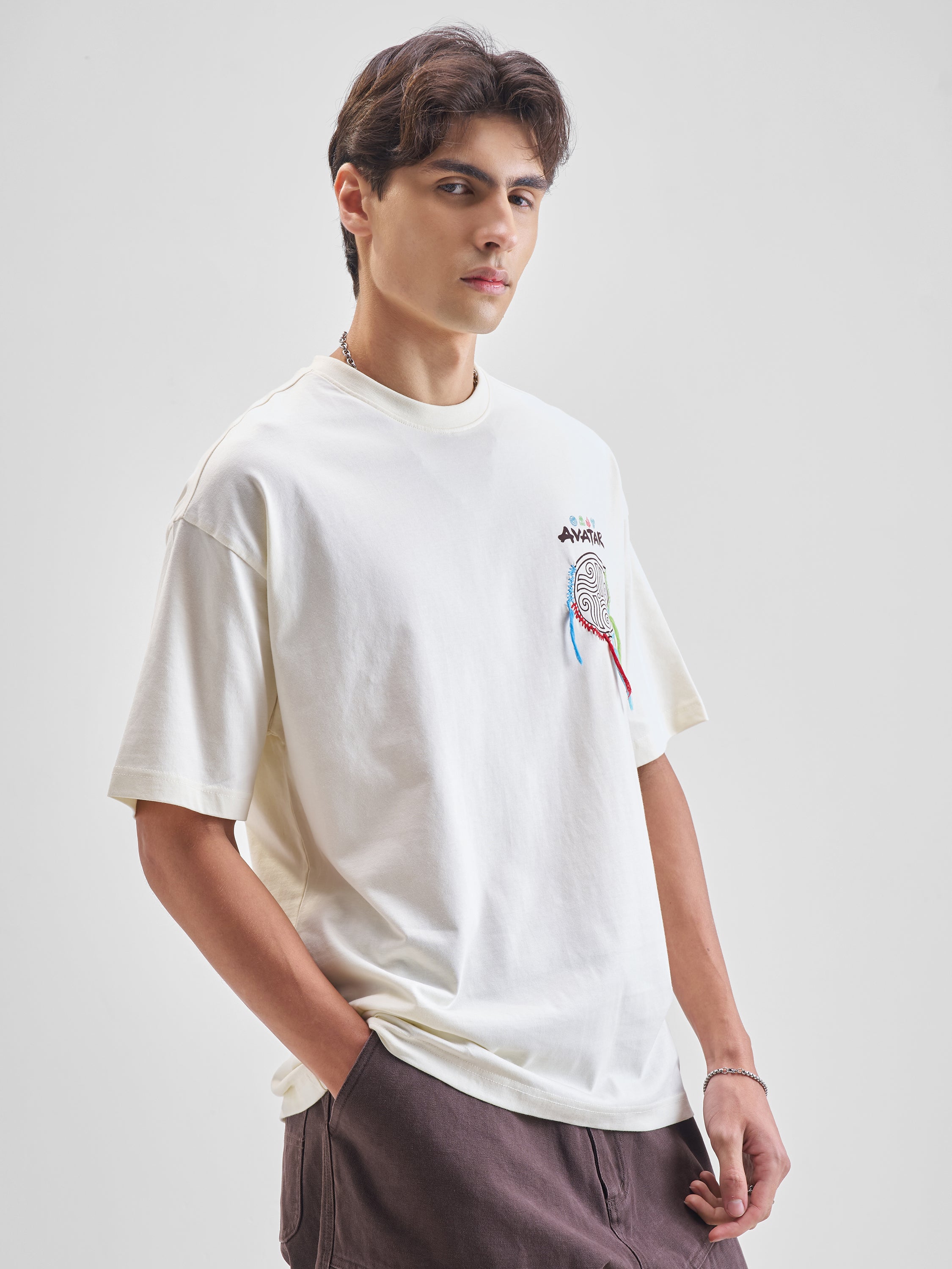 Highlander Men Off White Avatar Printed Round Neck Oversized Fit T-Shirt - Off White - Image 6