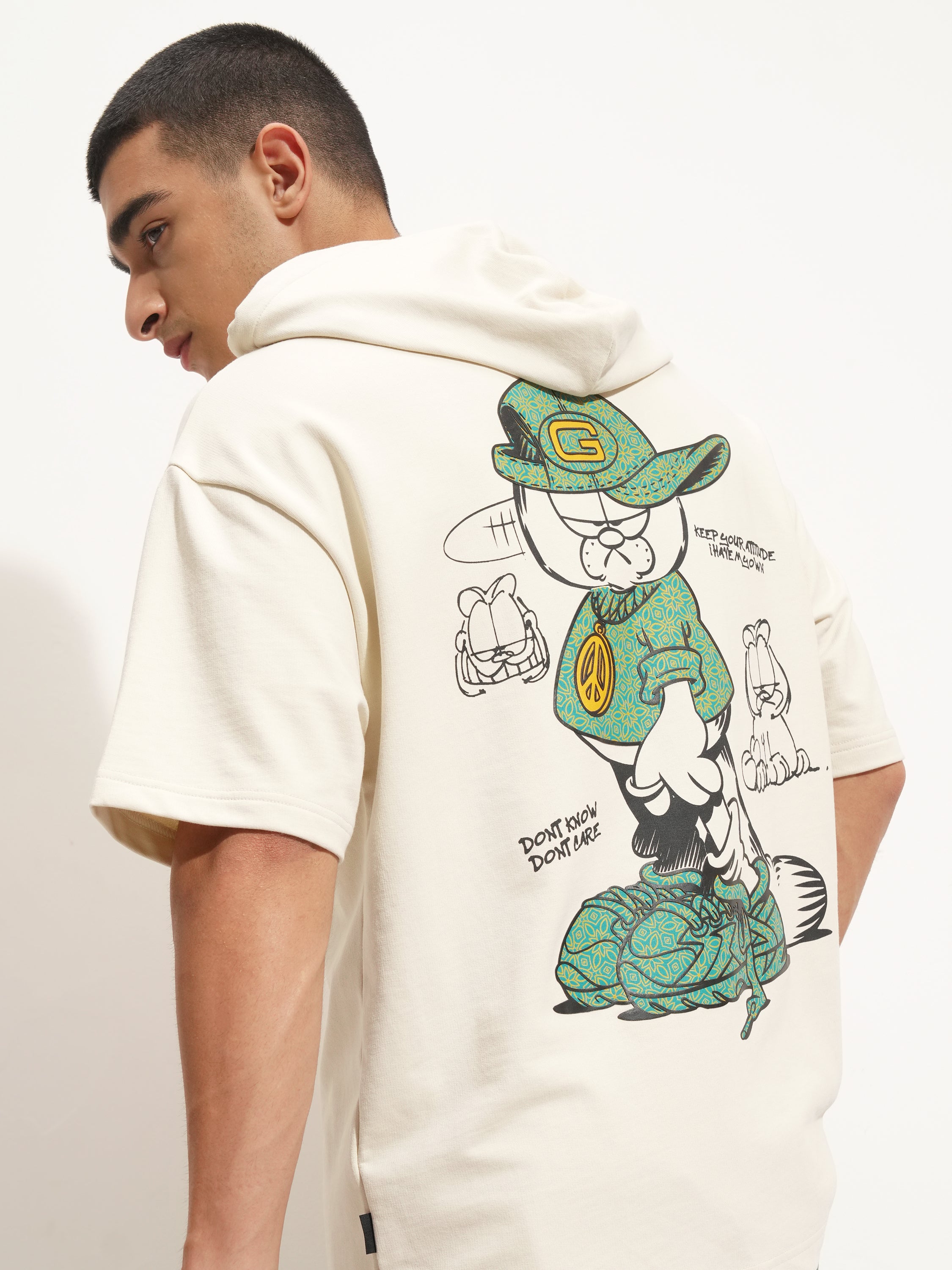 Highlander Men Cream Garfield Printed Hood Oversized Fit T-Shirt - Cream - Image 1