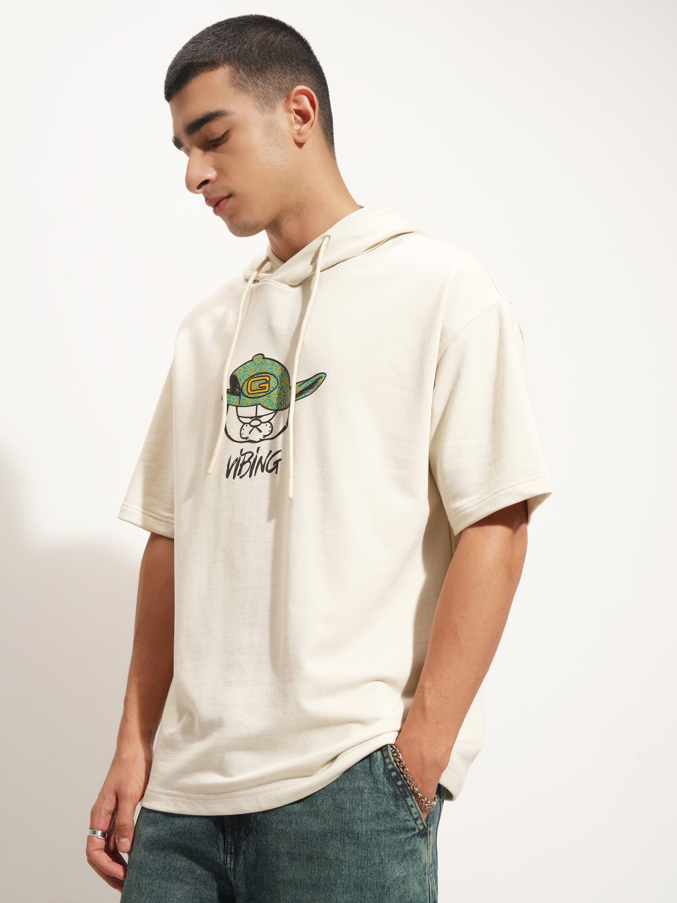 Highlander Men Cream Garfield Printed Hood Oversized Fit T-Shirt - Cream - Image 4