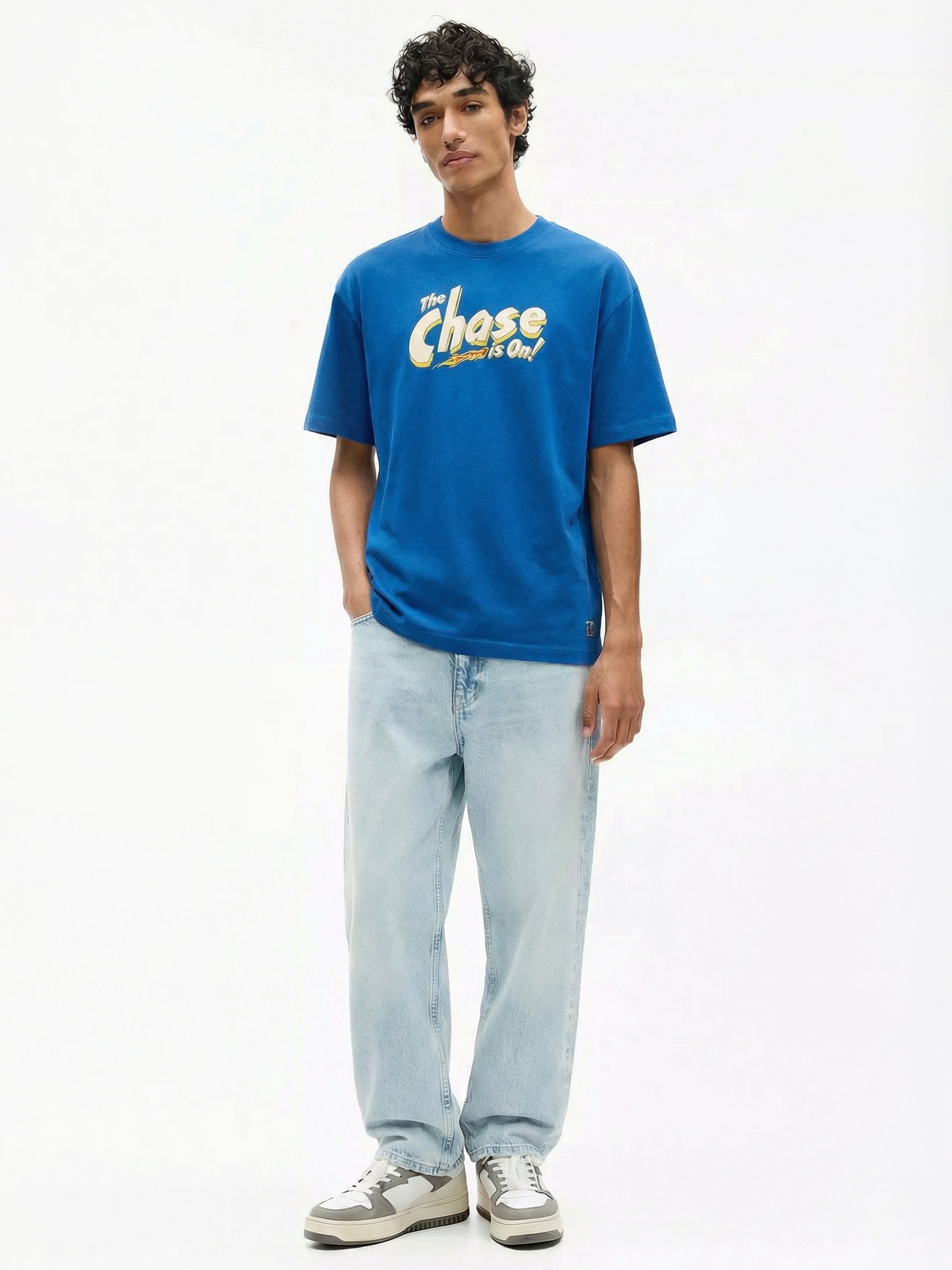 WB By Highlander Men Blue Tom And Jerry Printed Round Neck T-Shirt - Blue - Image 4