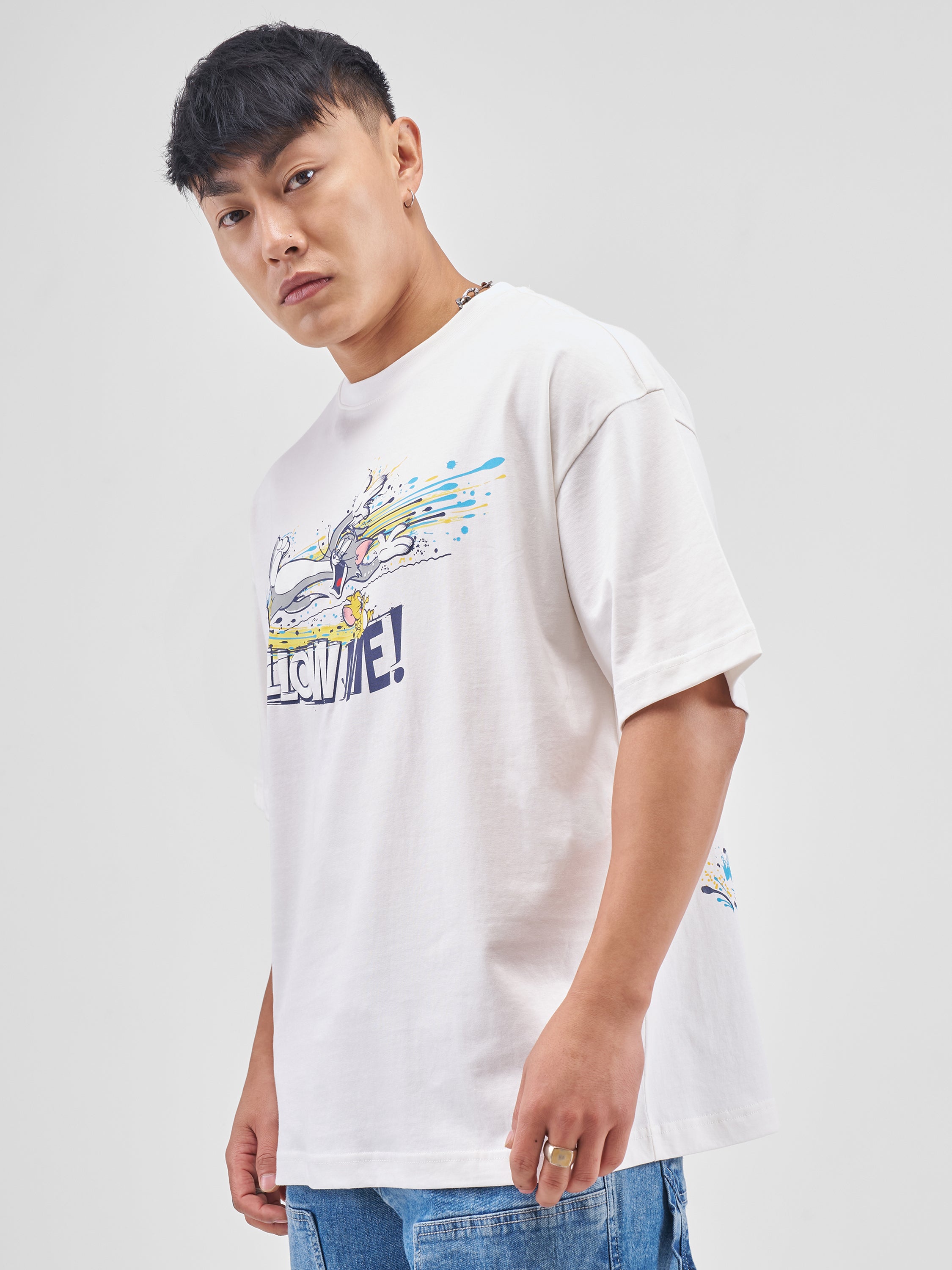 WB By Highlander Men Off White Tom And Jerry Printed Round Neck Oversized Fit T-Shirt - Off White - Image 4