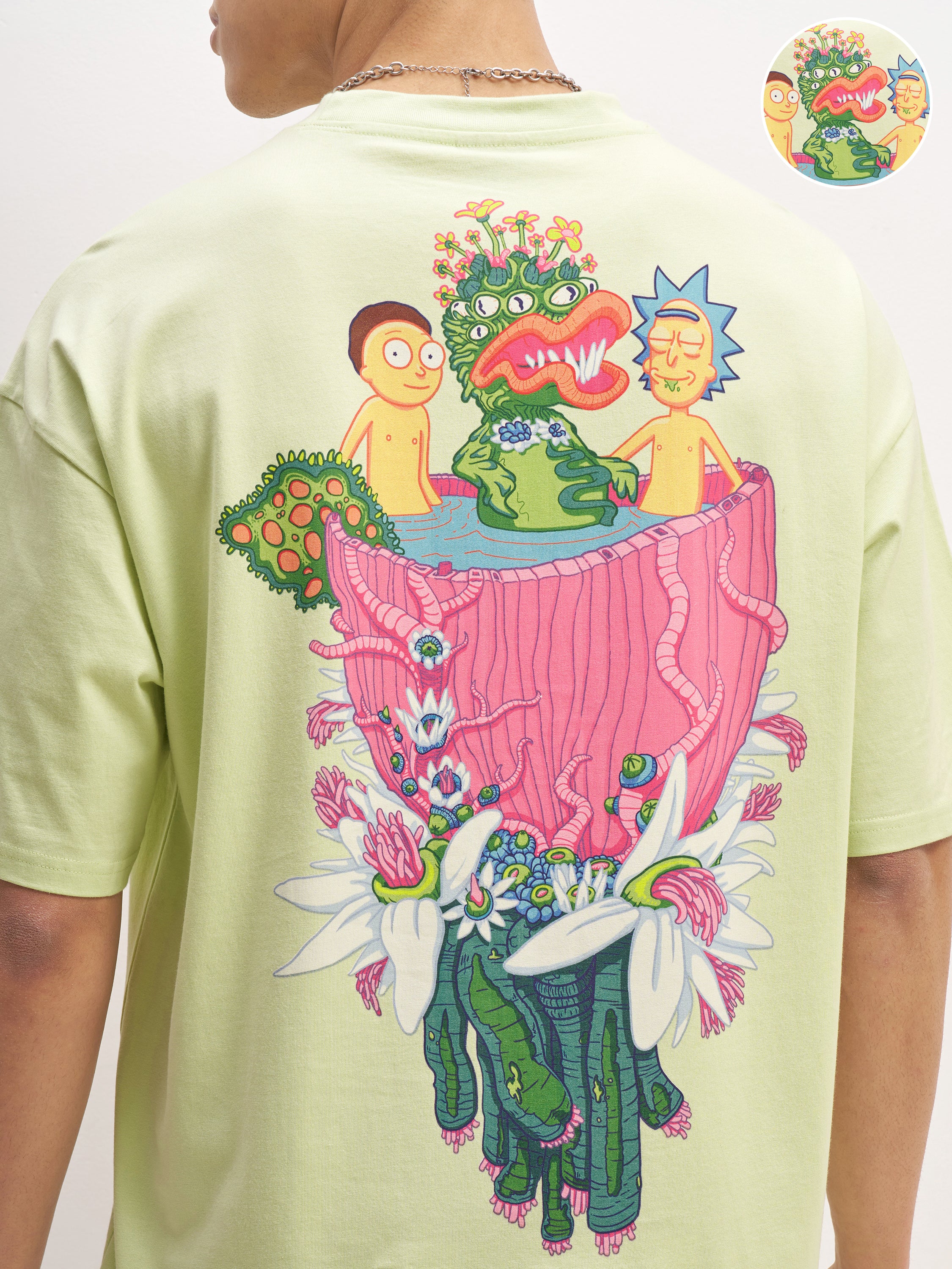 WB By Highlander Men Green Rick And Morty Printed Round Neck Oversized Fit T-Shirt