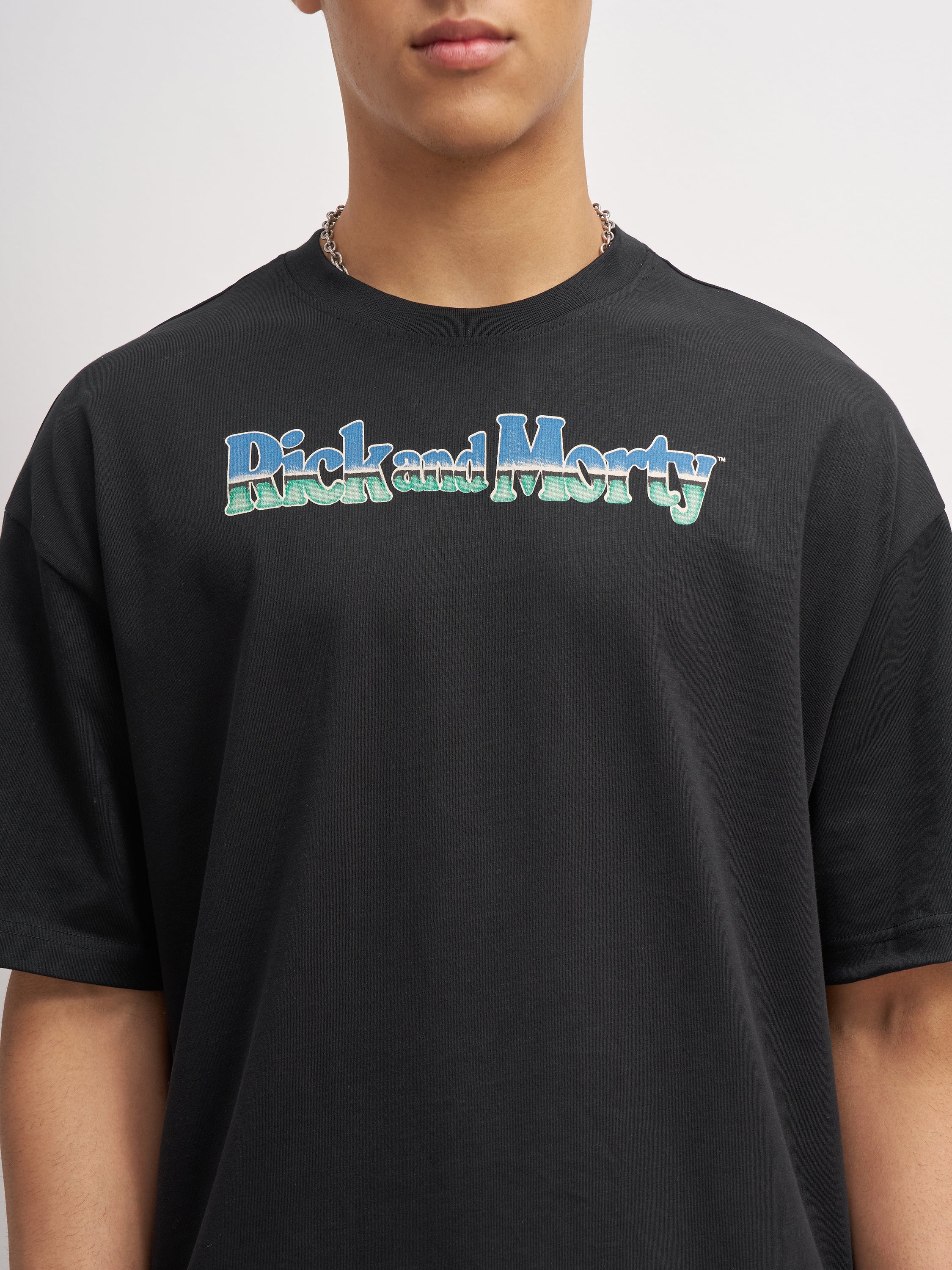 WB By Highlander Men Black Rick And Morty Printed Round Neck Oversized Fit T-Shirt