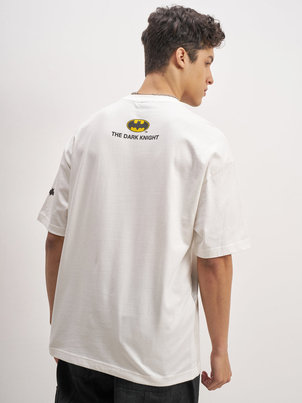 WB By Highlander Men White Batman Printed Round Neck Oversized Fit T-Shirt - White - Image 3