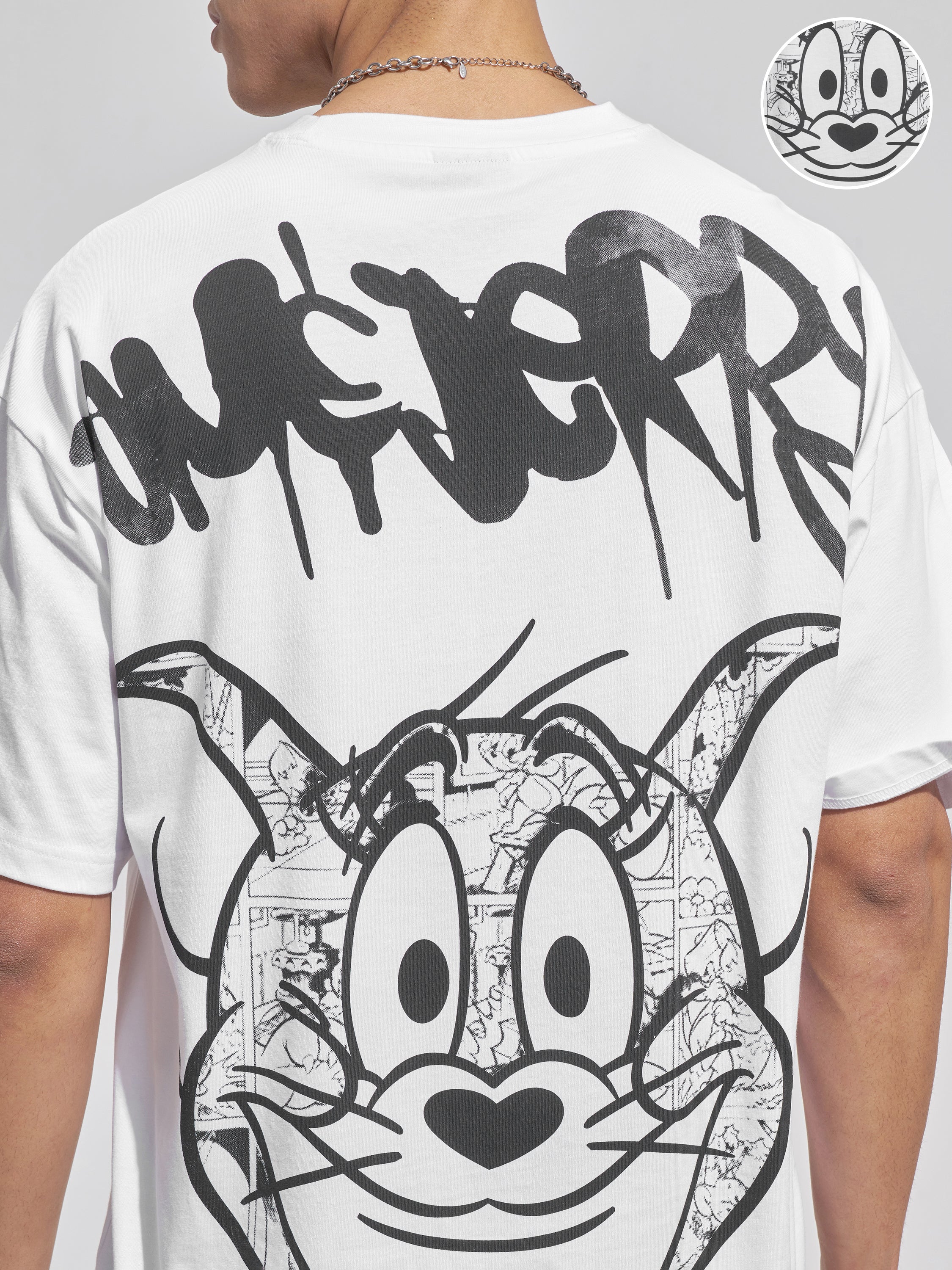 WB By Highlander Men White Tom And Jerry Printed Round Neck Oversized Fit T-Shirt