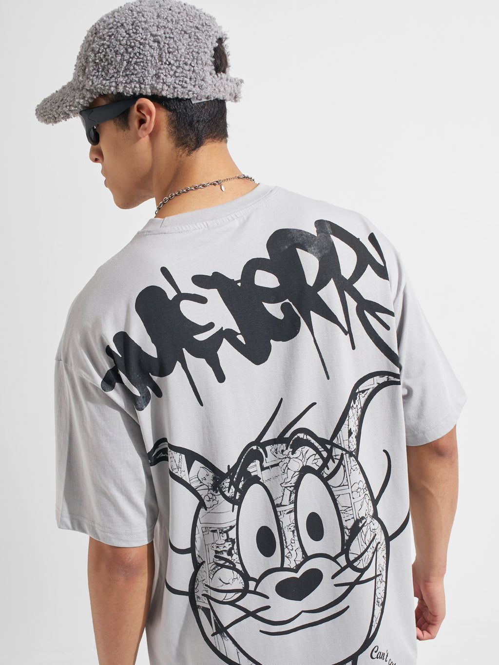 WB By Highlander Men Grey Tom And Jerry Printed Round Neck Oversized Fit T-Shirt