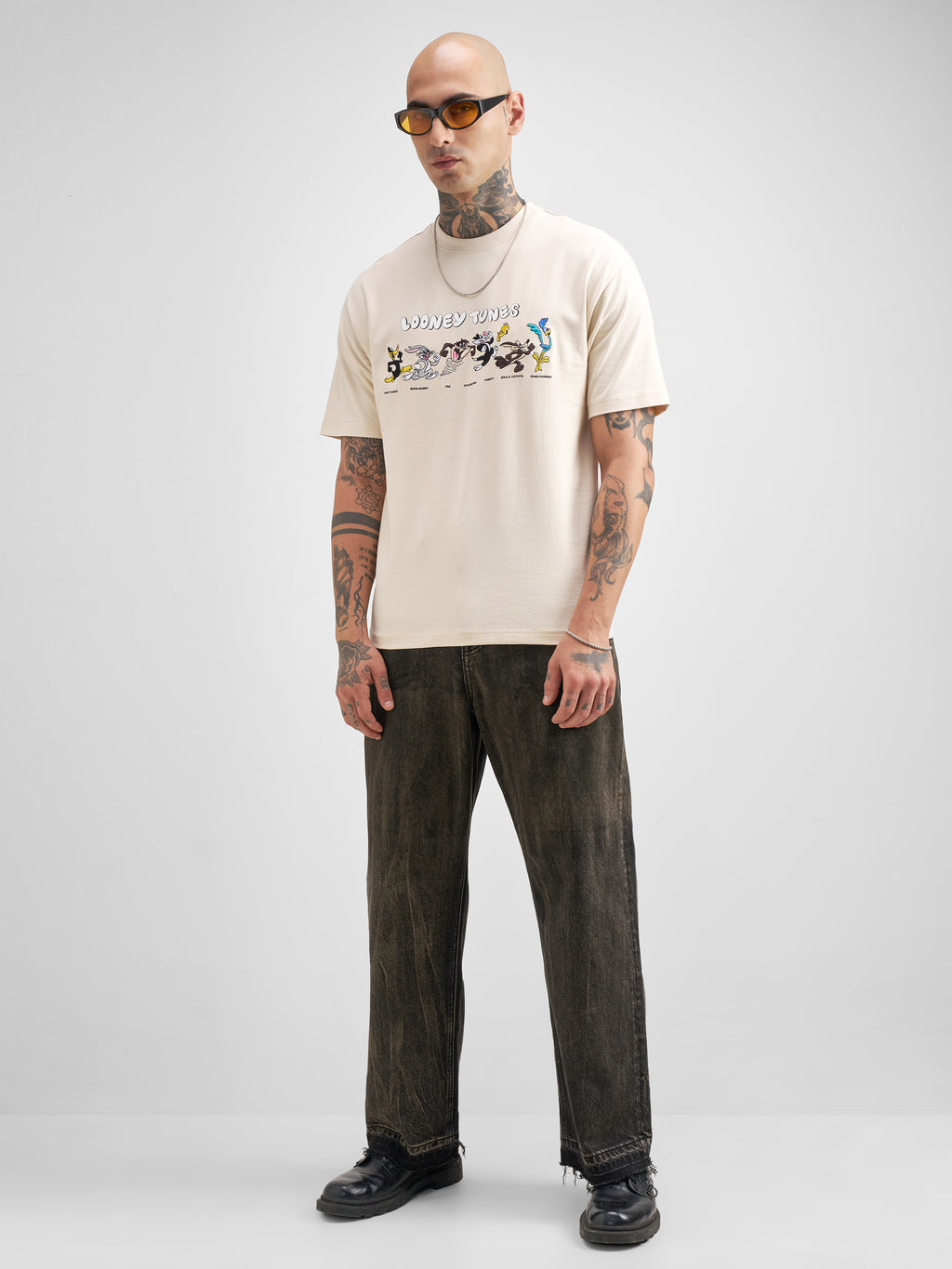WB By Highlander Men Cream Looney Tunes Embroidered Round Neck T-Shirt - Cream - Image 2