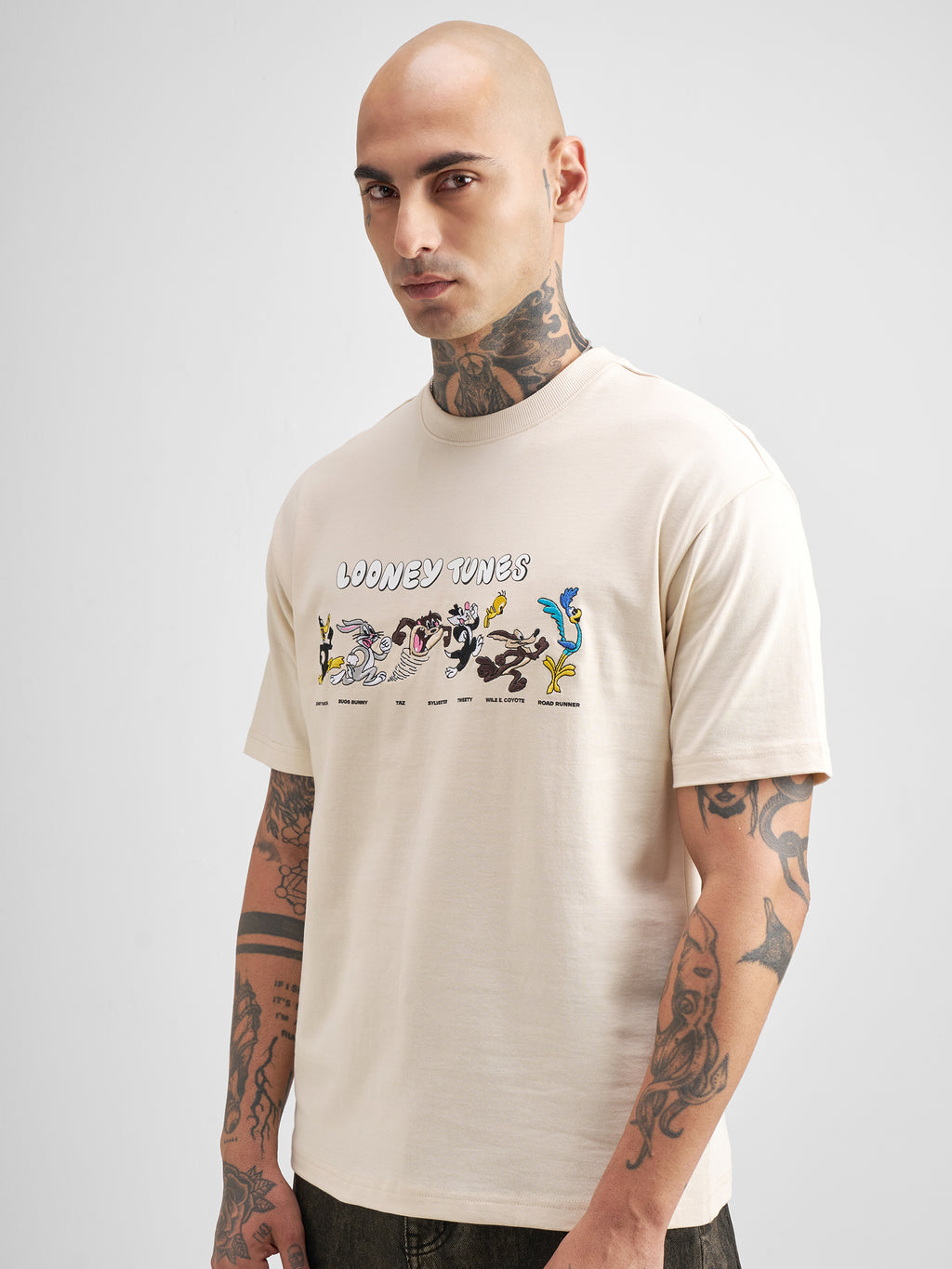 WB By Highlander Men Cream Looney Tunes Embroidered Round Neck T-Shirt - Cream - Image 4