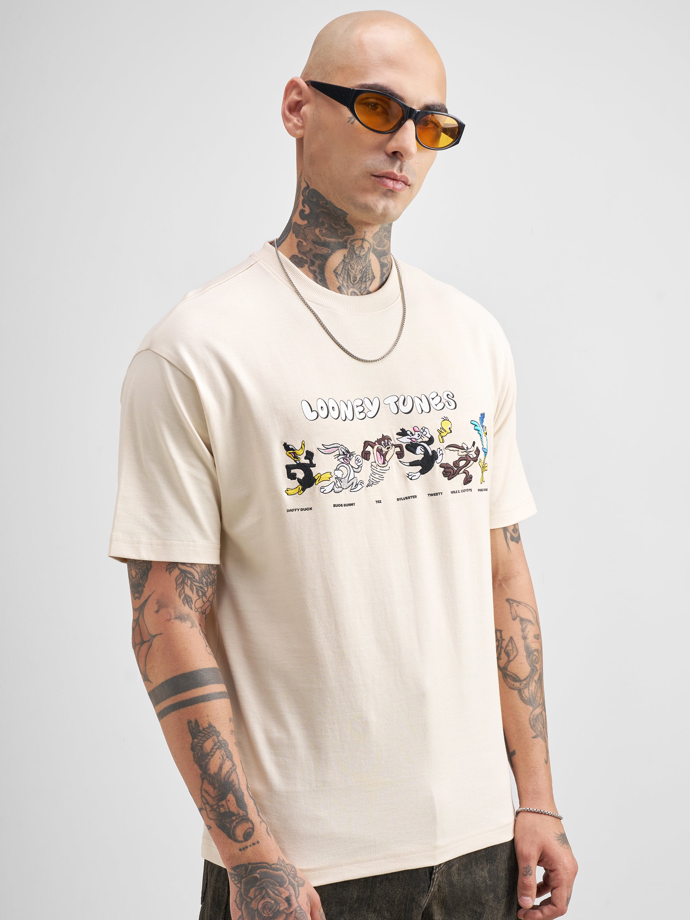 WB By Highlander Men Cream Looney Tunes Embroidered Round Neck T-Shirt - Cream - Image 6