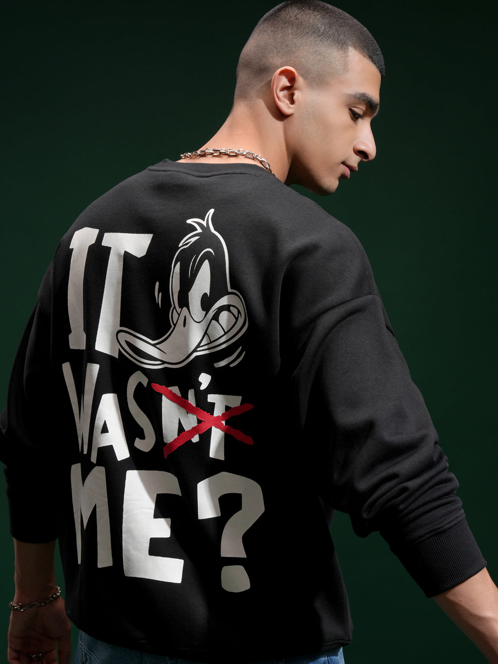 WB By Highlander Men Black Daffy Duck Round Neck Pullover Sweatshirt - Black - Image 1