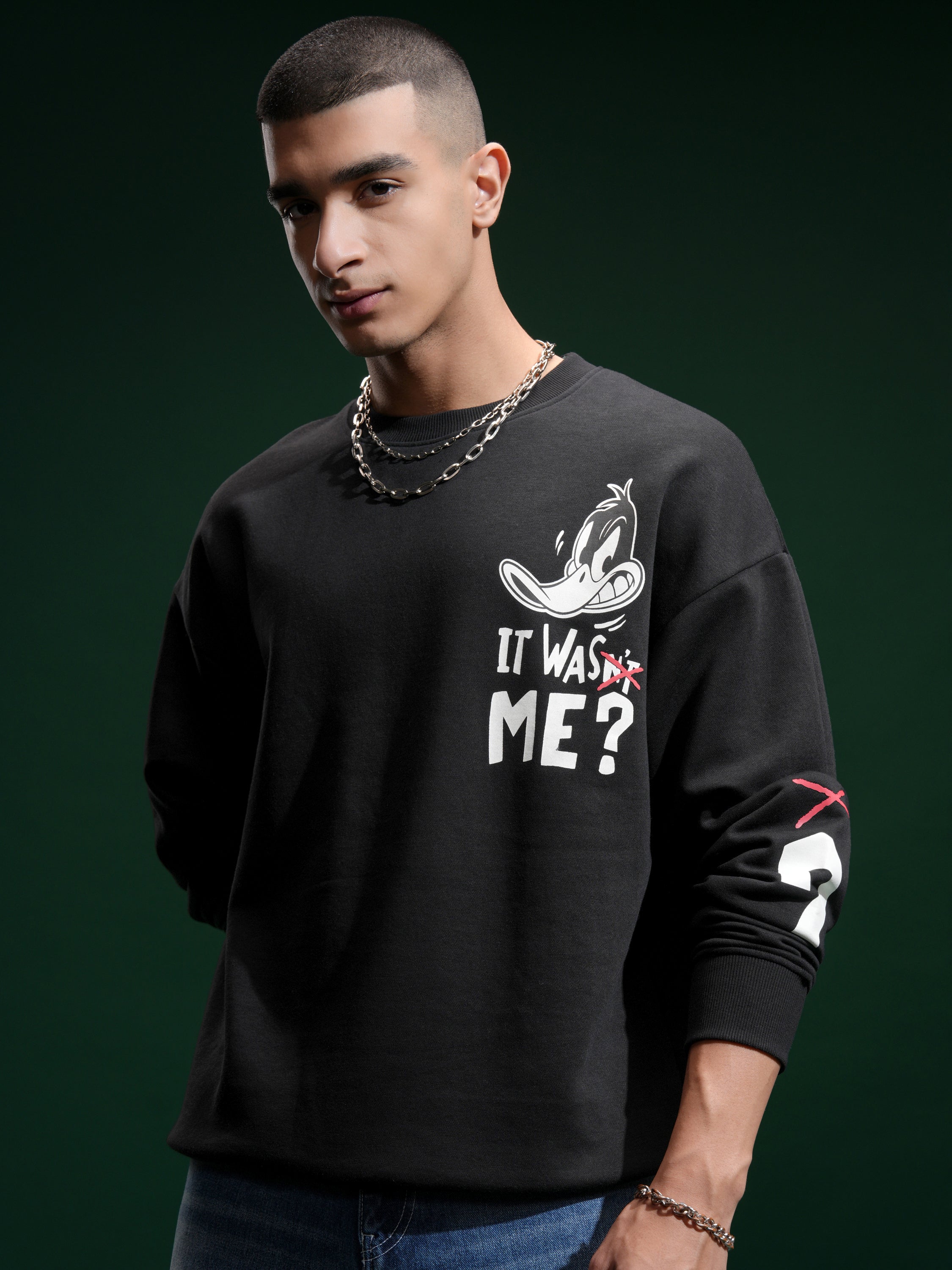 WB By Highlander Men Black Daffy Duck Round Neck Pullover Sweatshirt - Black - Image 3