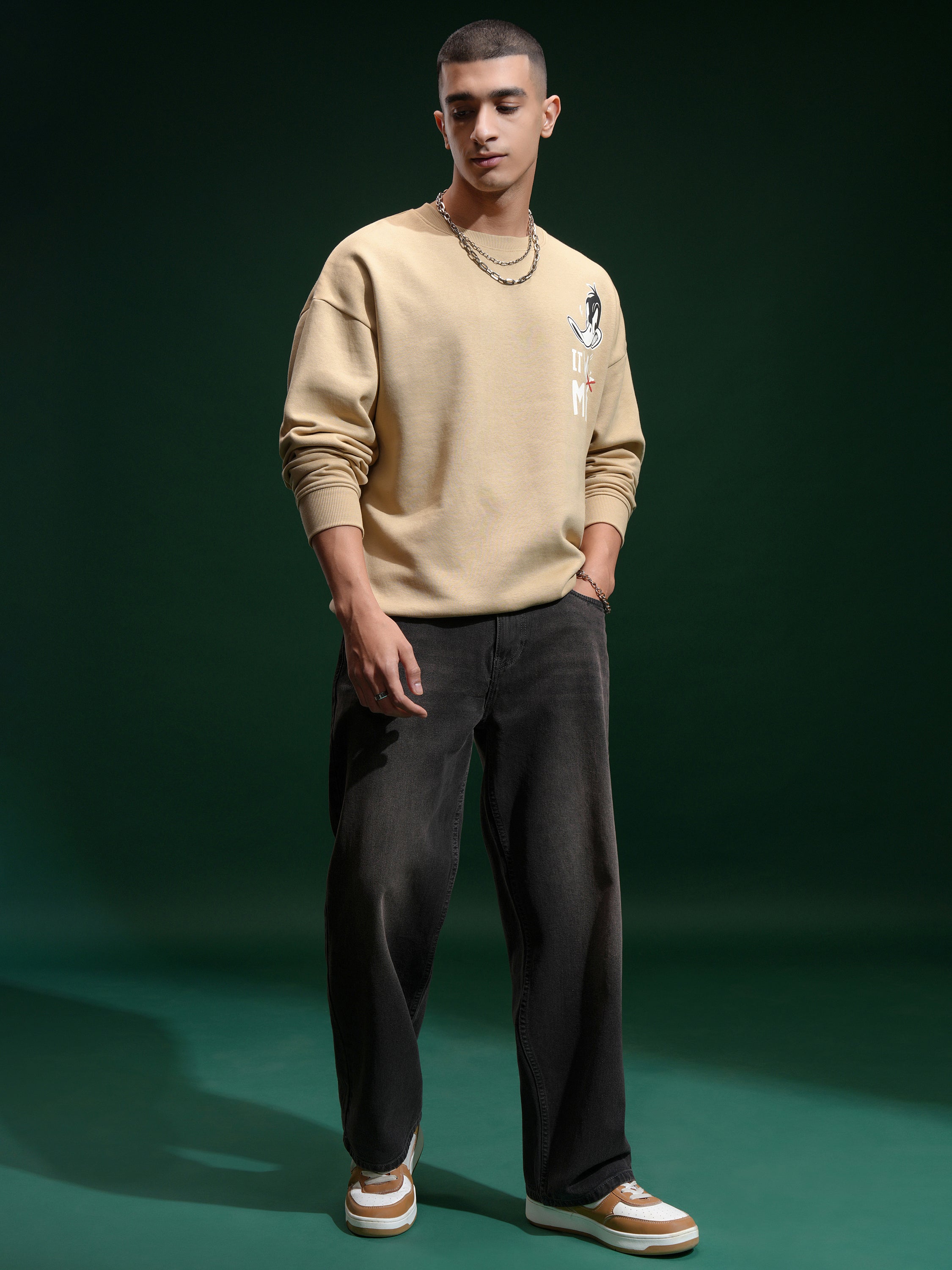 WB By Highlander Men Brown Daffy Duck Round Neck Pullover Sweatshirt - Brown - Image 2