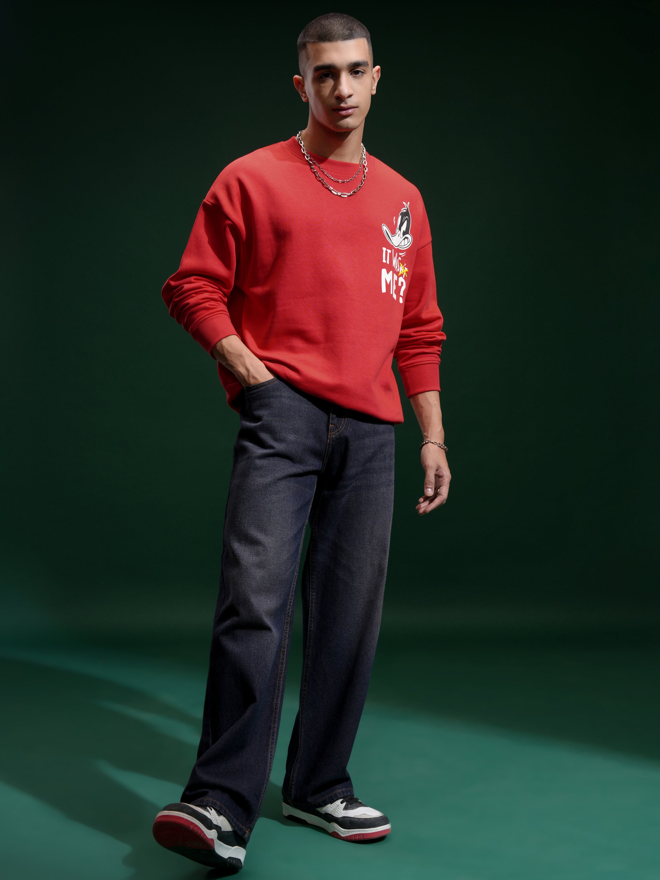 WB By Highlander Men Red Daffy Duck Round Neck Pullover Sweatshirt - Red - Image 2