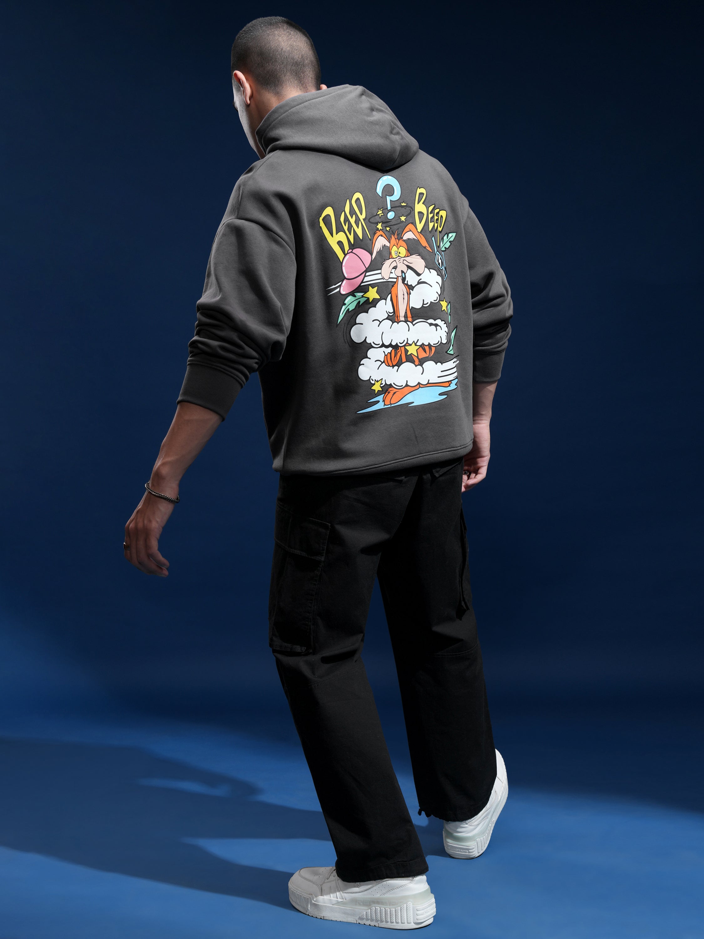 WB By Highlander Men Grey Looney Tunes Hooded Pullover Sweatshirt - Grey - Image 2